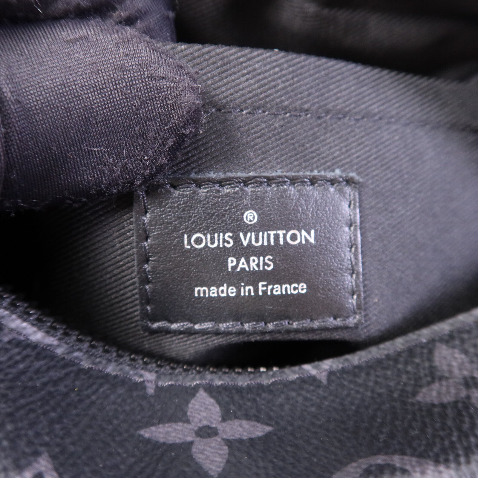 LOUIS VUITTON Monogram Eclipse Mini Soft Trunk肩背袋