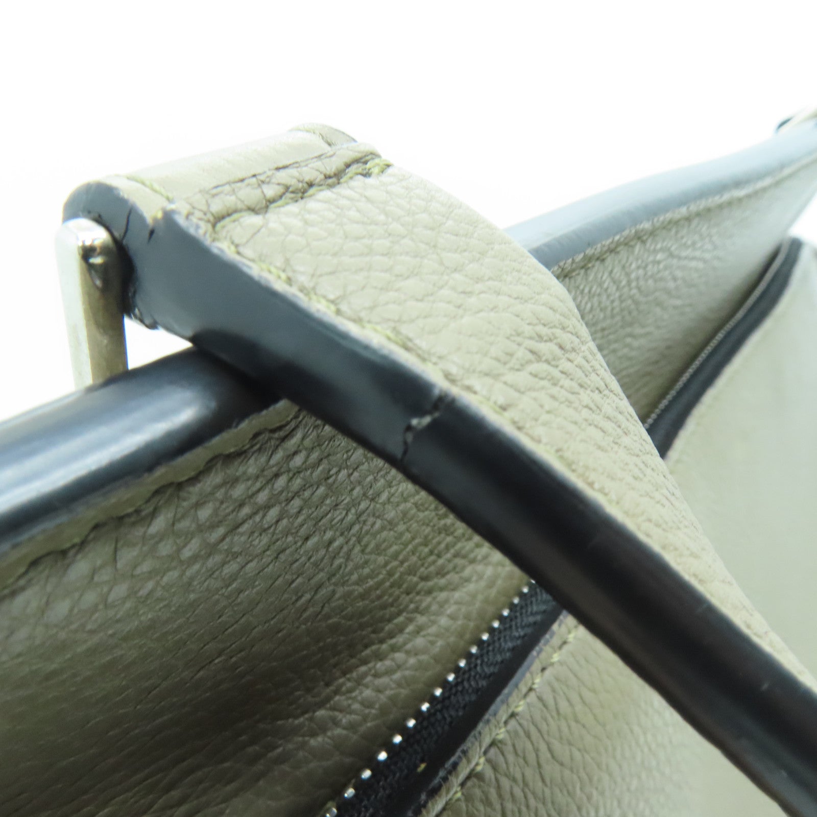 CELINE 牛皮皮革Shoulder Bag银扣肩背袋灰色