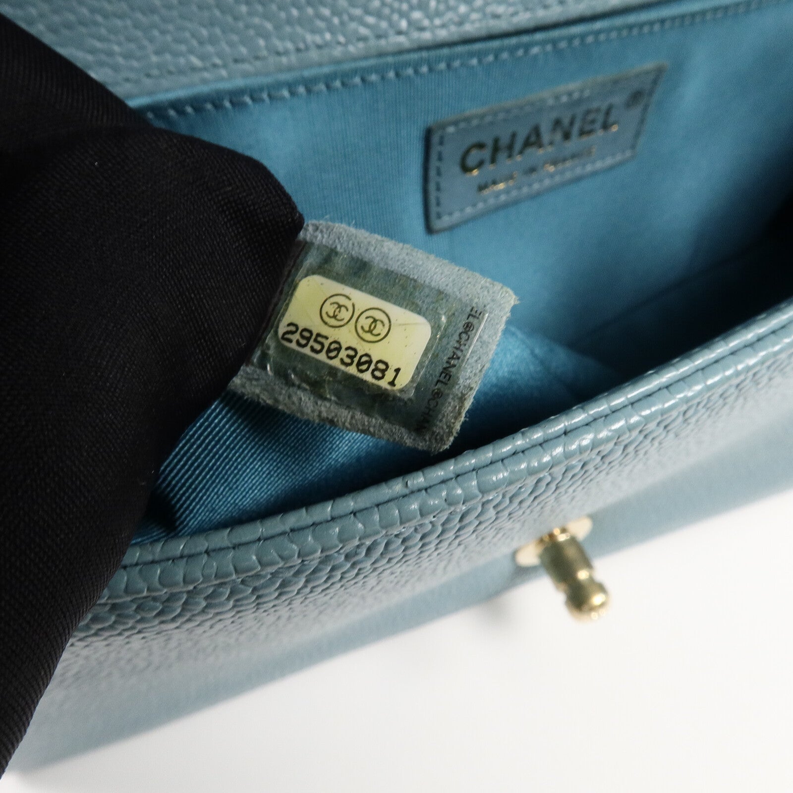 CHANEL 牛皮皮革Boy 25鏈帶肩背袋