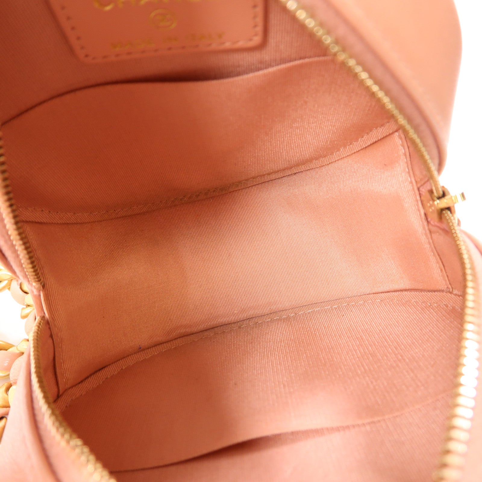 CHANEL CC Round Clutch 19 2 Way Shoulder Bag Handbag Lambskin Leather Pink