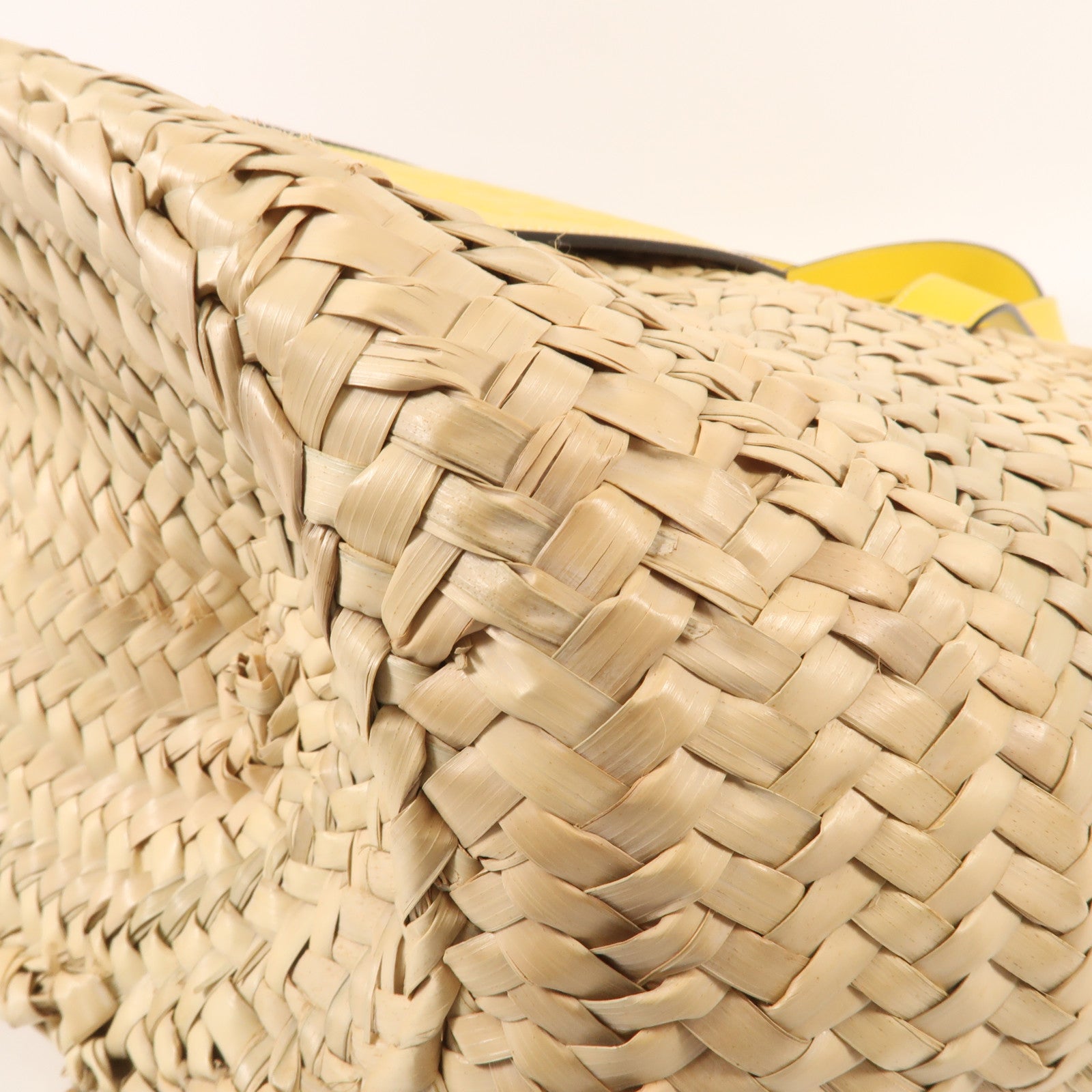 LOEWE 酒椰Basket Bag銀扣手挽袋