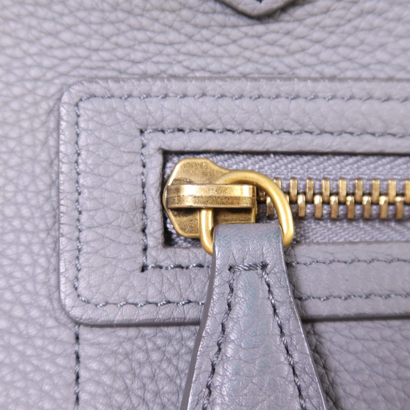 CELINE 牛皮皮革Micro Luggage金扣手挽袋