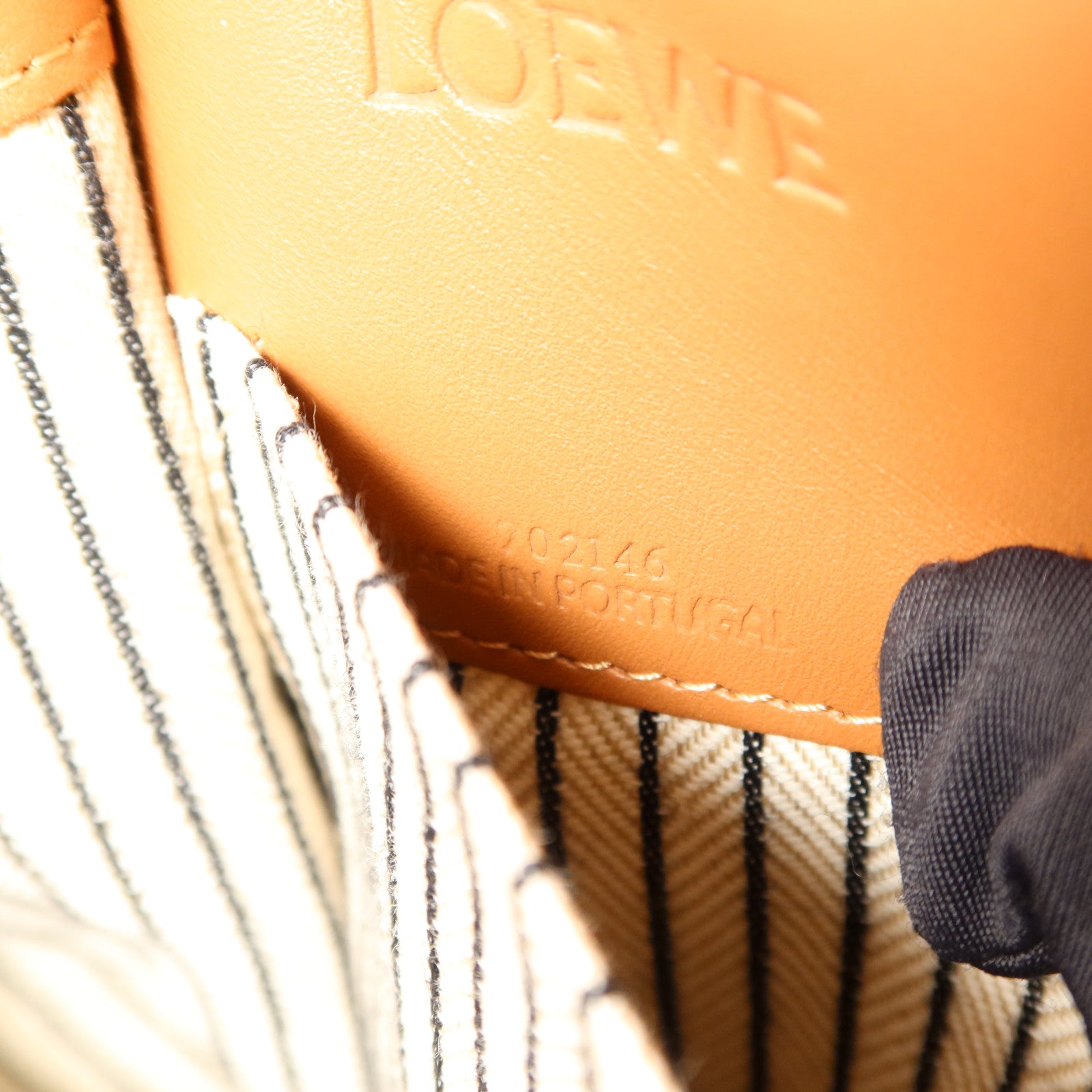 LOEWE 帆布Small Cushion Tote Bag手挽袋