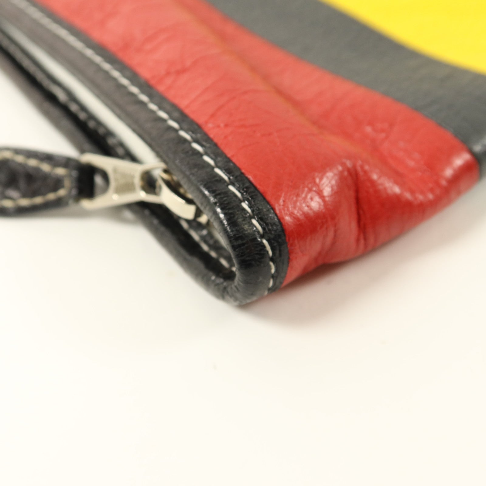BALENCIAGA 牛皮皮革Bazar Pouch Clutch手拿包