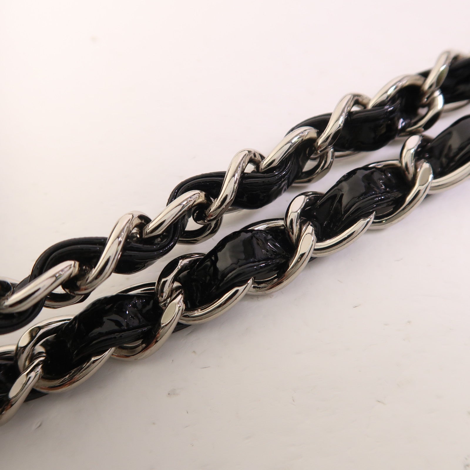 CHANEL Large Classic銀扣鏈帶肩背袋