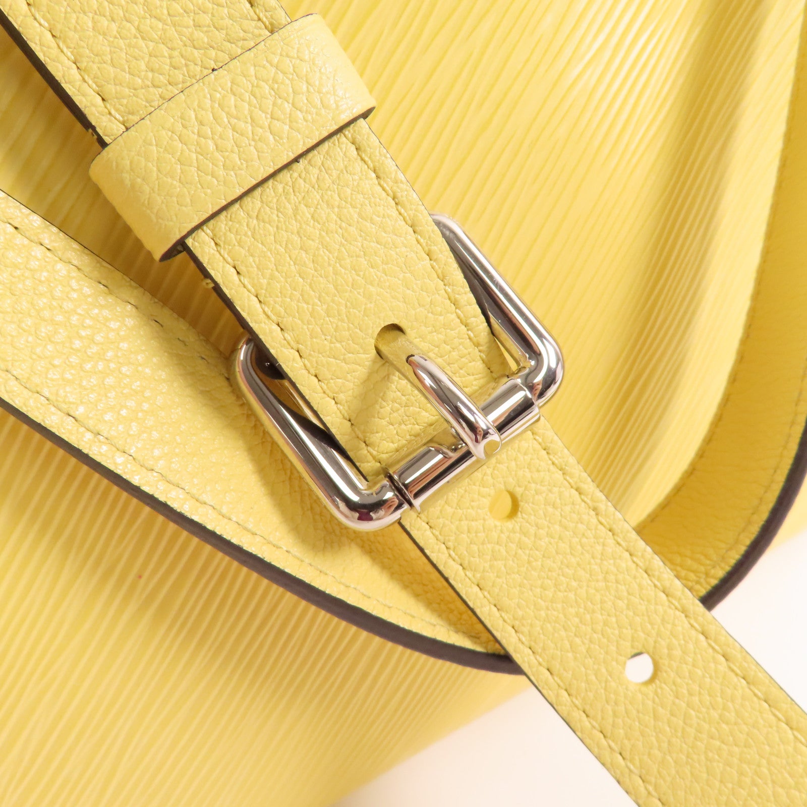 LOUIS VUITTON Epi Marelle銀扣手挽肩背兩用袋