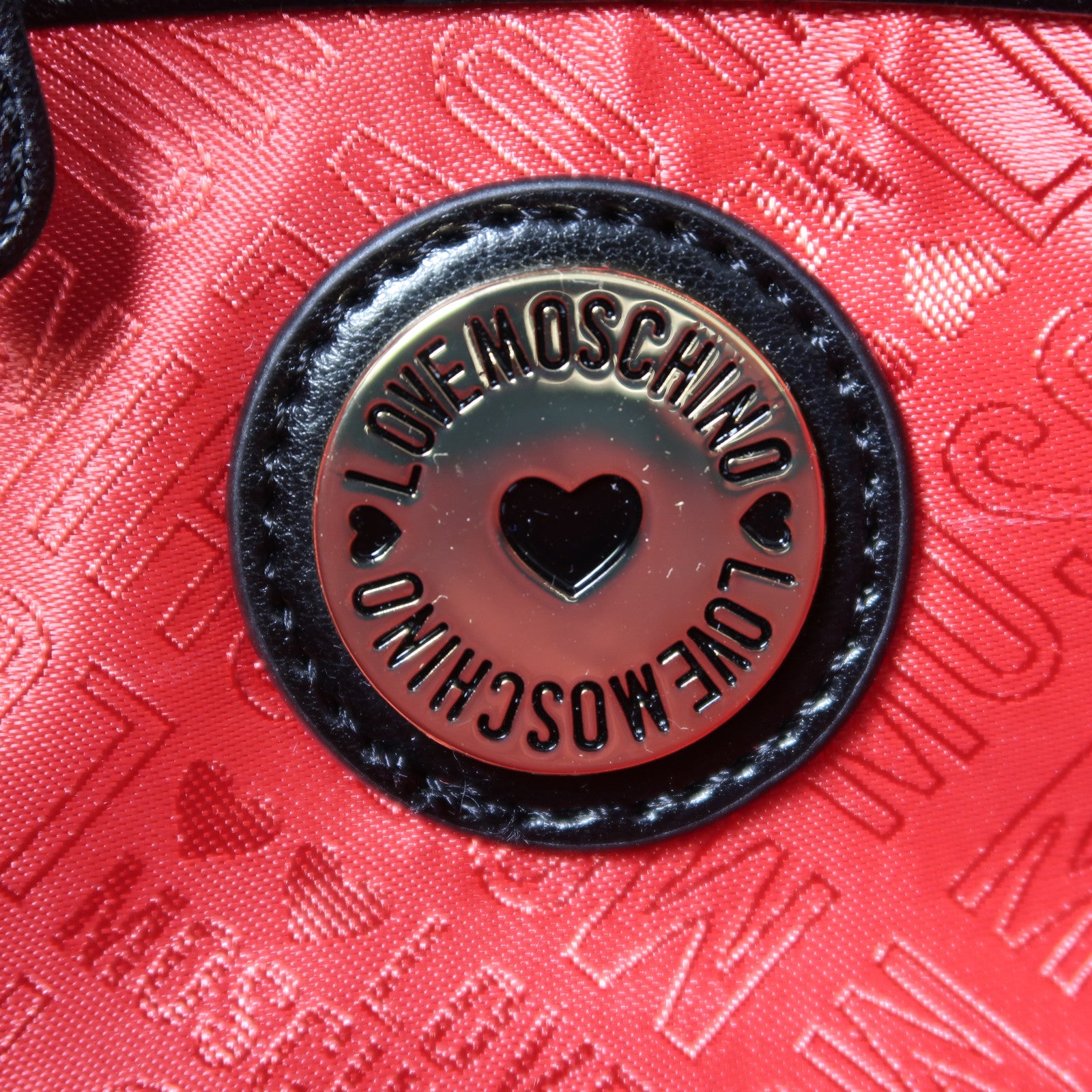 MOSCHINO 菱格塗層帆布Shoulder Bag金扣肩背袋黑色