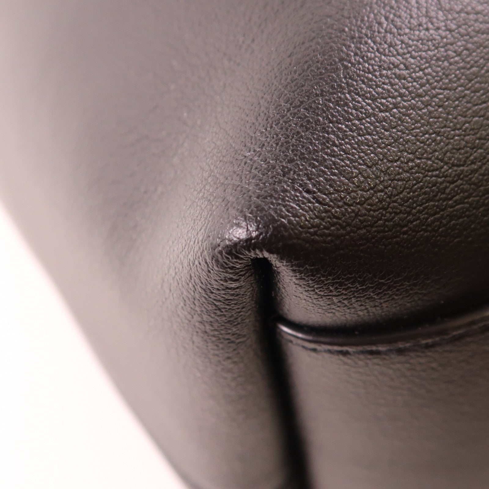 SAINT LAURENT 牛皮皮革Bold Leather Tote Bag手挽袋/肩背袋