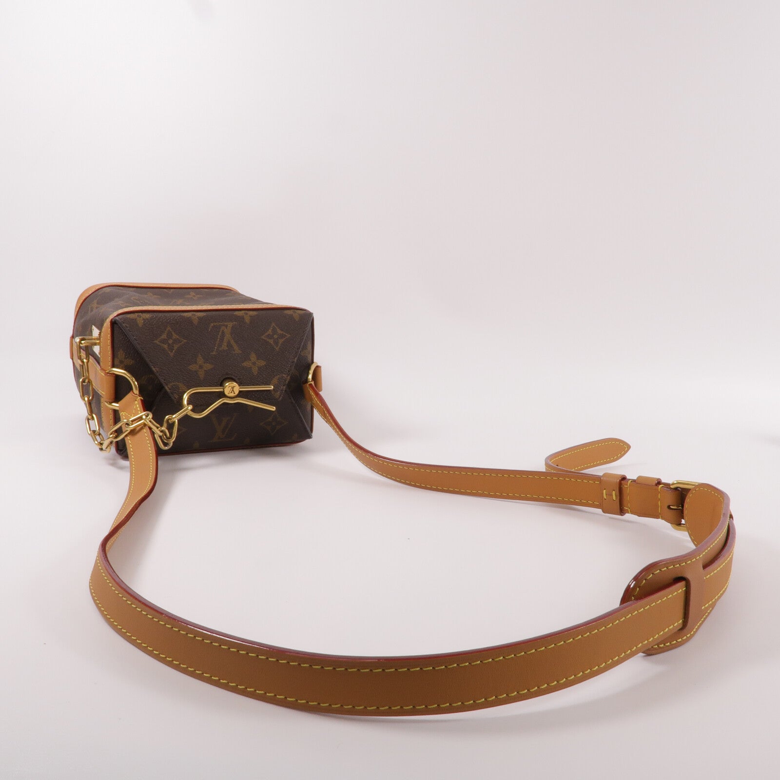 LOUIS VUITTON Monogram Milk Box肩背袋