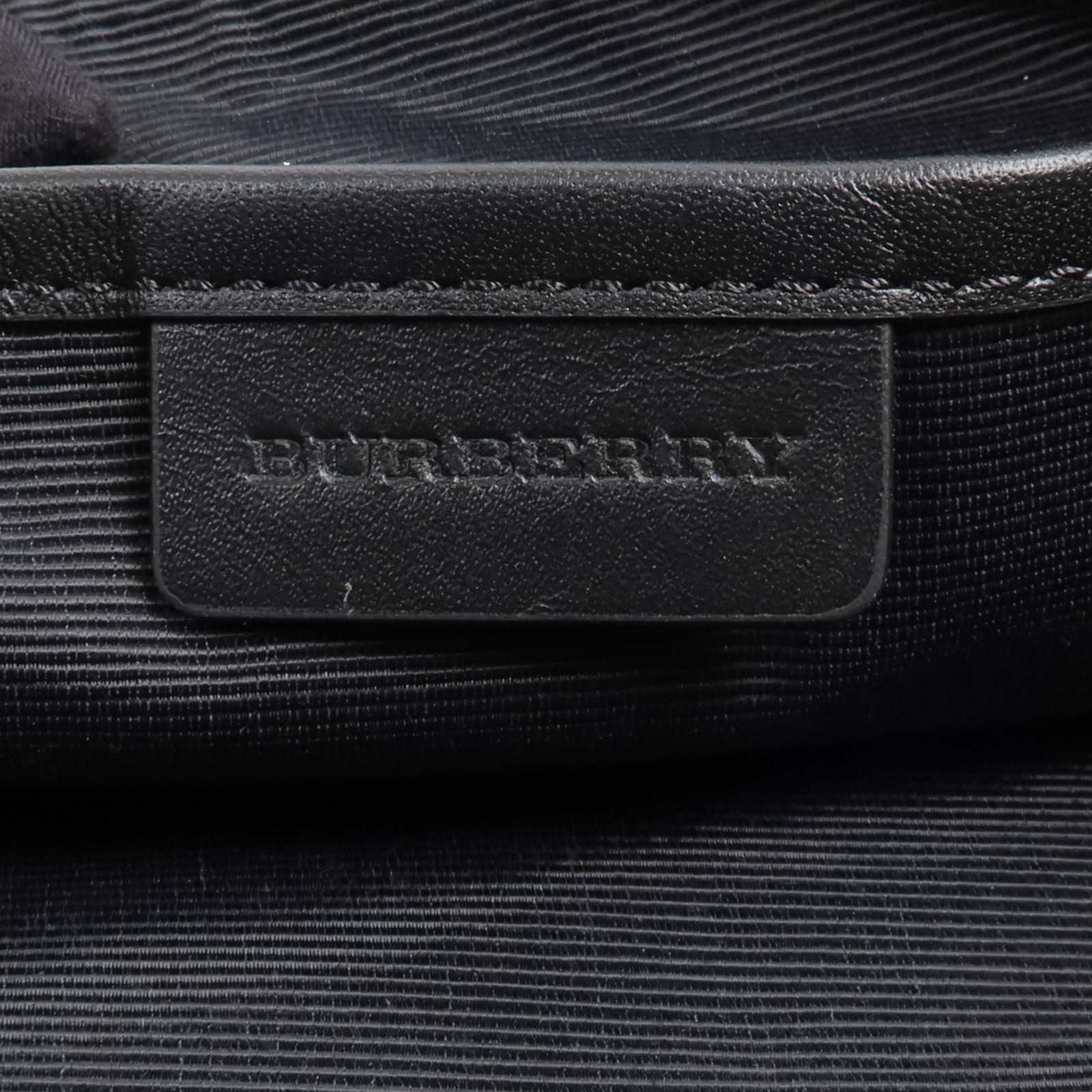 BURBERRY 尼龍Pouch手拿包