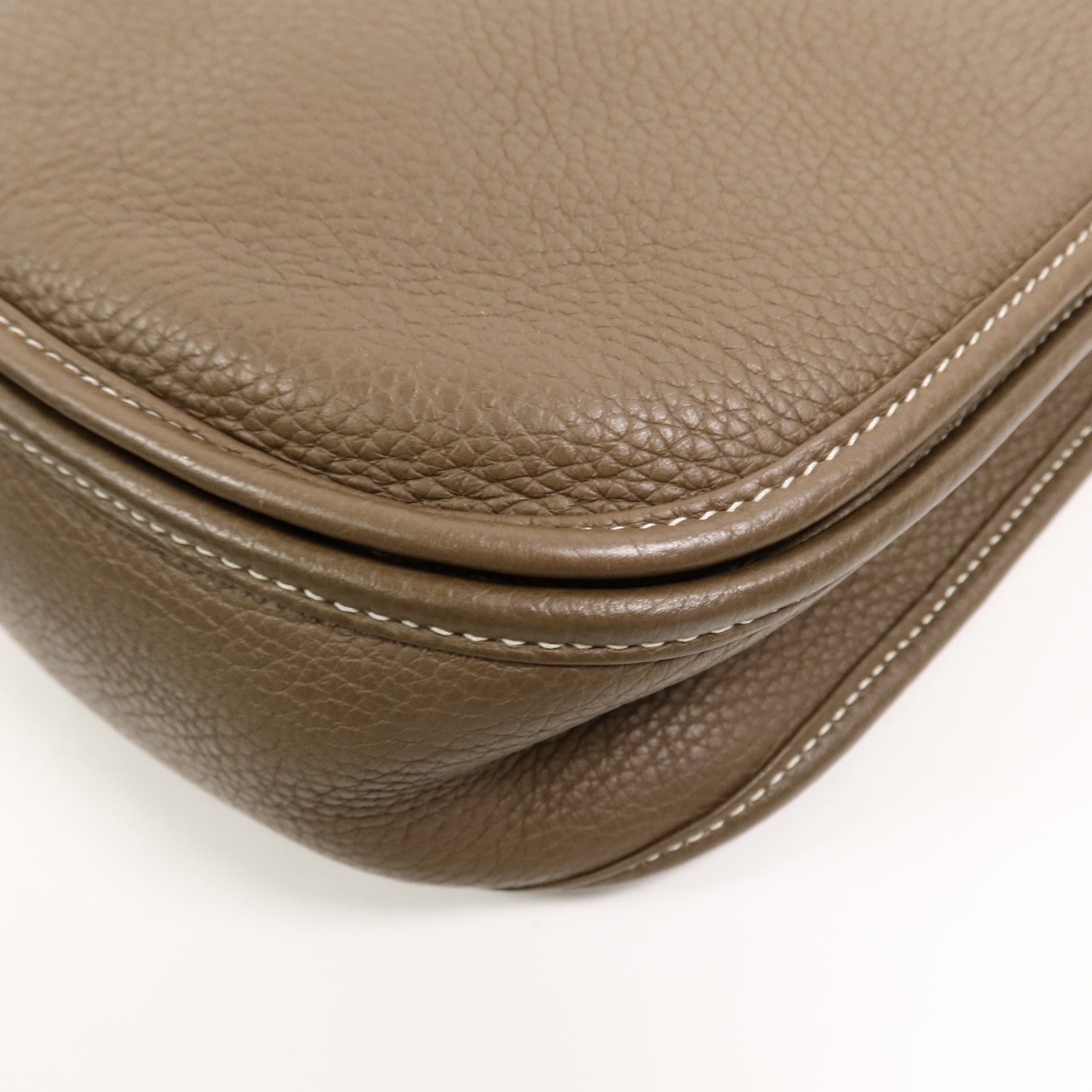HERMES Clemence皮革Evelyne PM肩背袋Etoupe