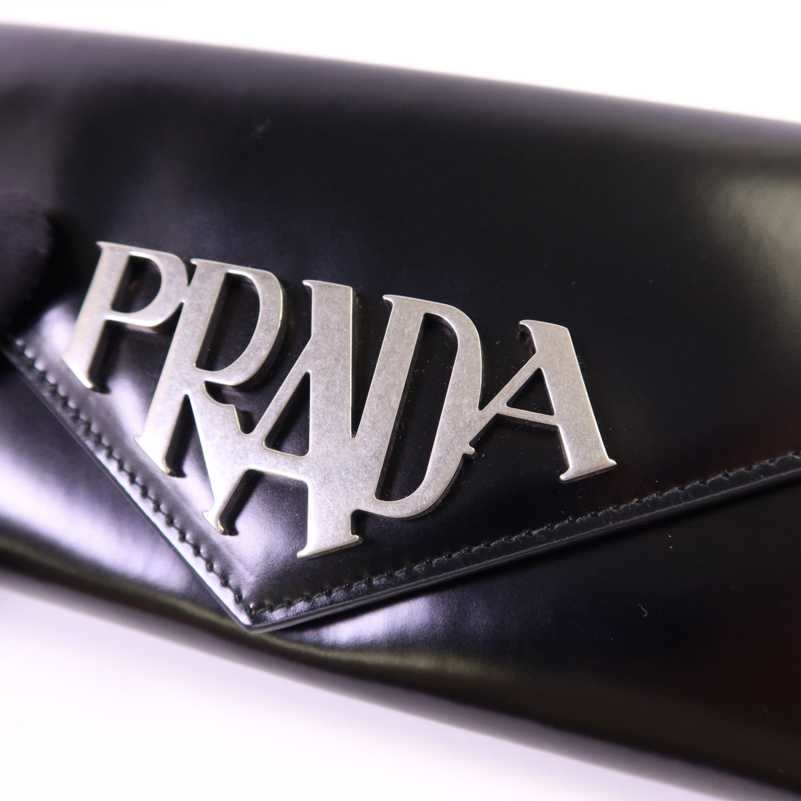 PRADA 牛皮皮革Spazzolato Long Wallet銀扣長錢包1MN037