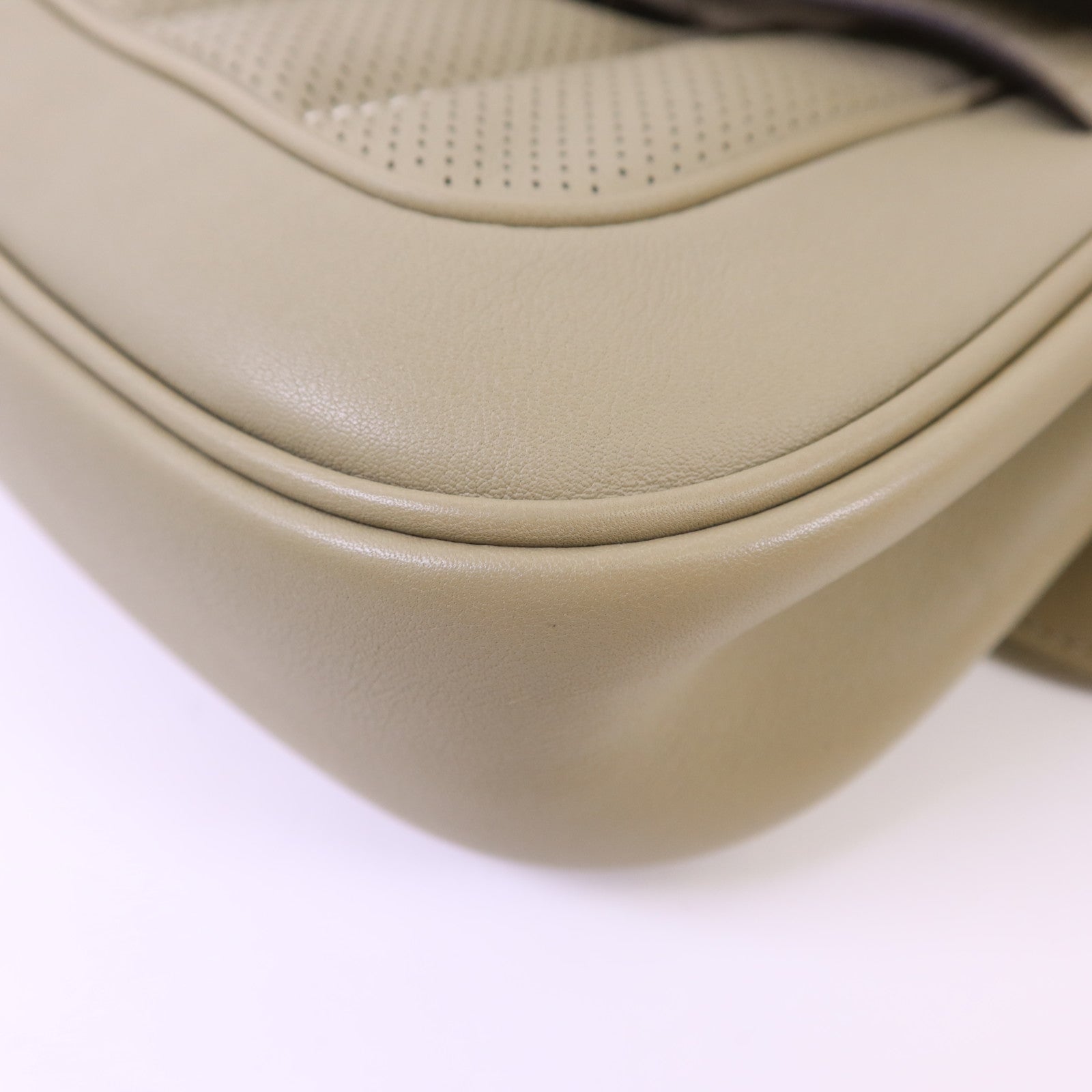 HERMES Swift皮革Mini Berline銀扣肩背袋Sauge