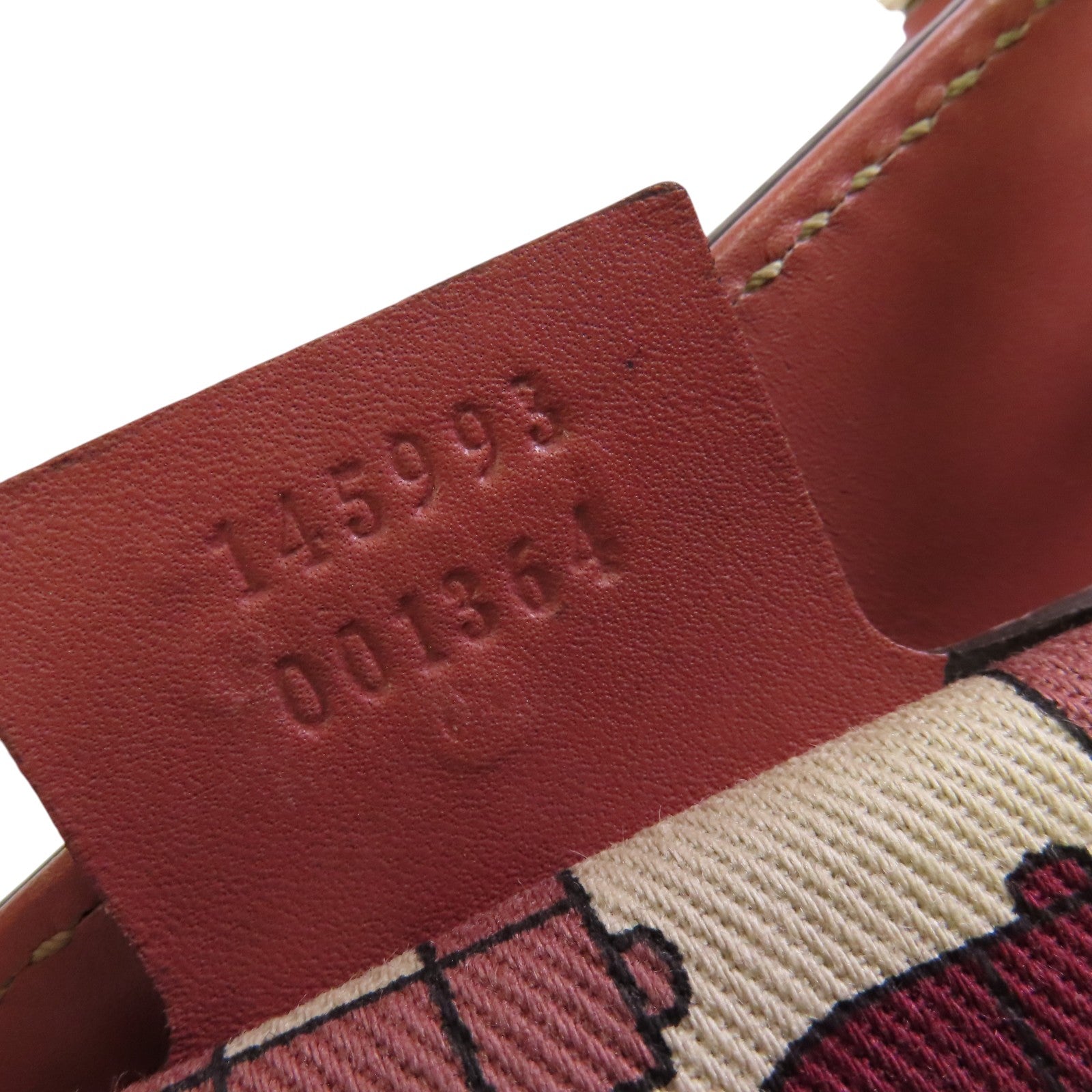 GUCCI 牛皮皮革Guccissima金扣肩背袋