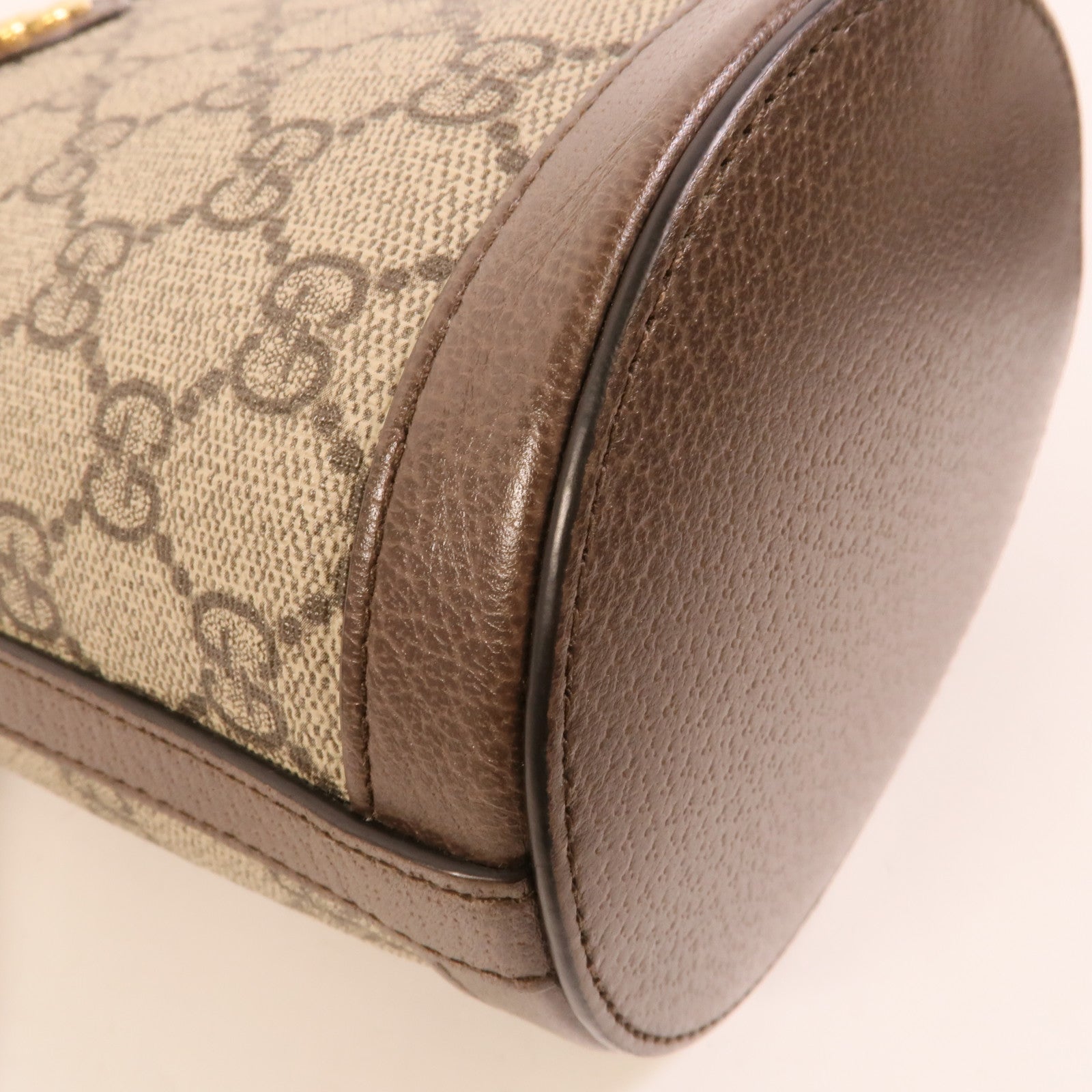 GUCCI 塗層帆布GG Superme Basket Mini手挽肩背兩用袋