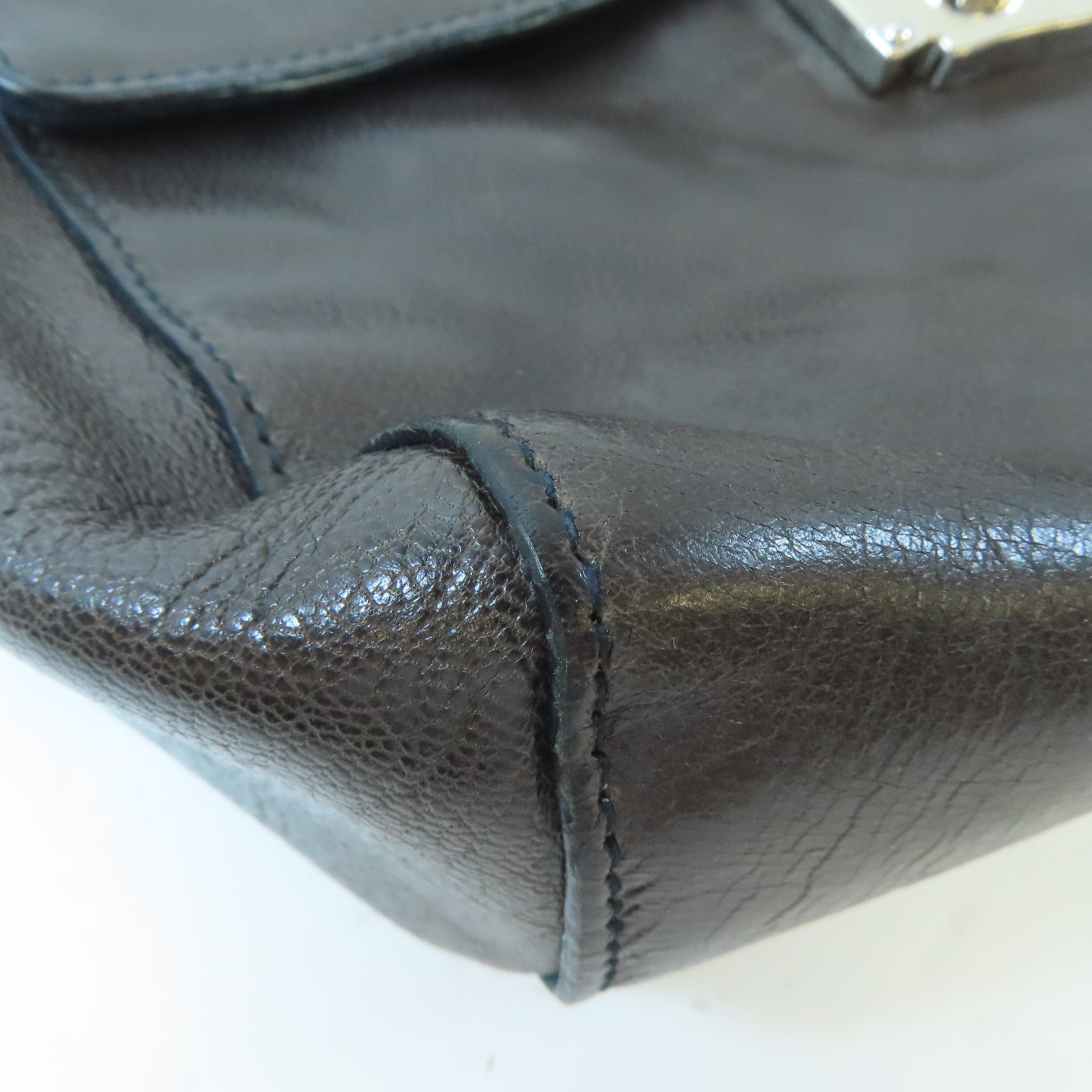 SAINT LAURENT 牛皮皮革Shoulder Bag銀扣鏈帶肩背袋啡色