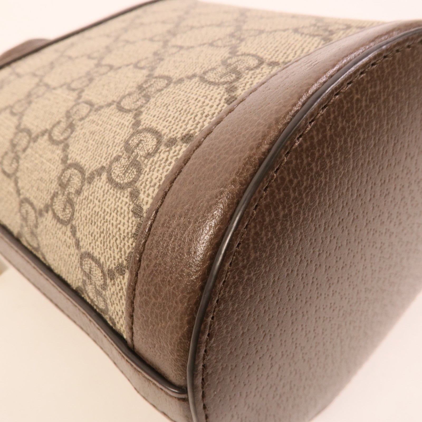 GUCCI 塗層帆布GG Superme Basket Mini手挽肩背兩用袋