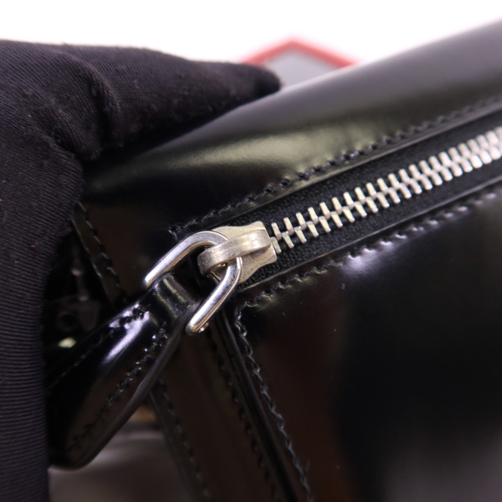 PRADA 牛皮皮革Spazzolato Long Wallet銀扣長錢包1MN037