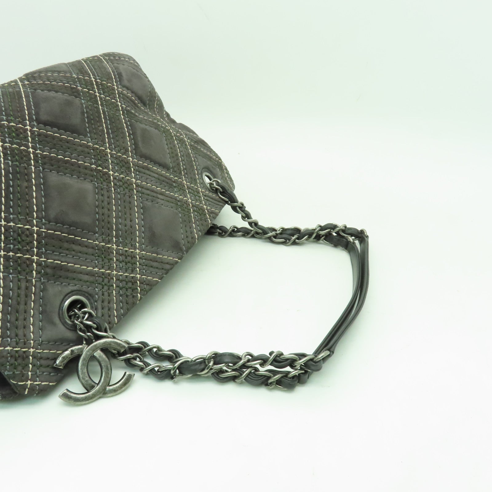 CHANEL 【清倉大減價】麂皮皮革Chain Shoulder Bag銀扣鏈帶肩背袋灰色