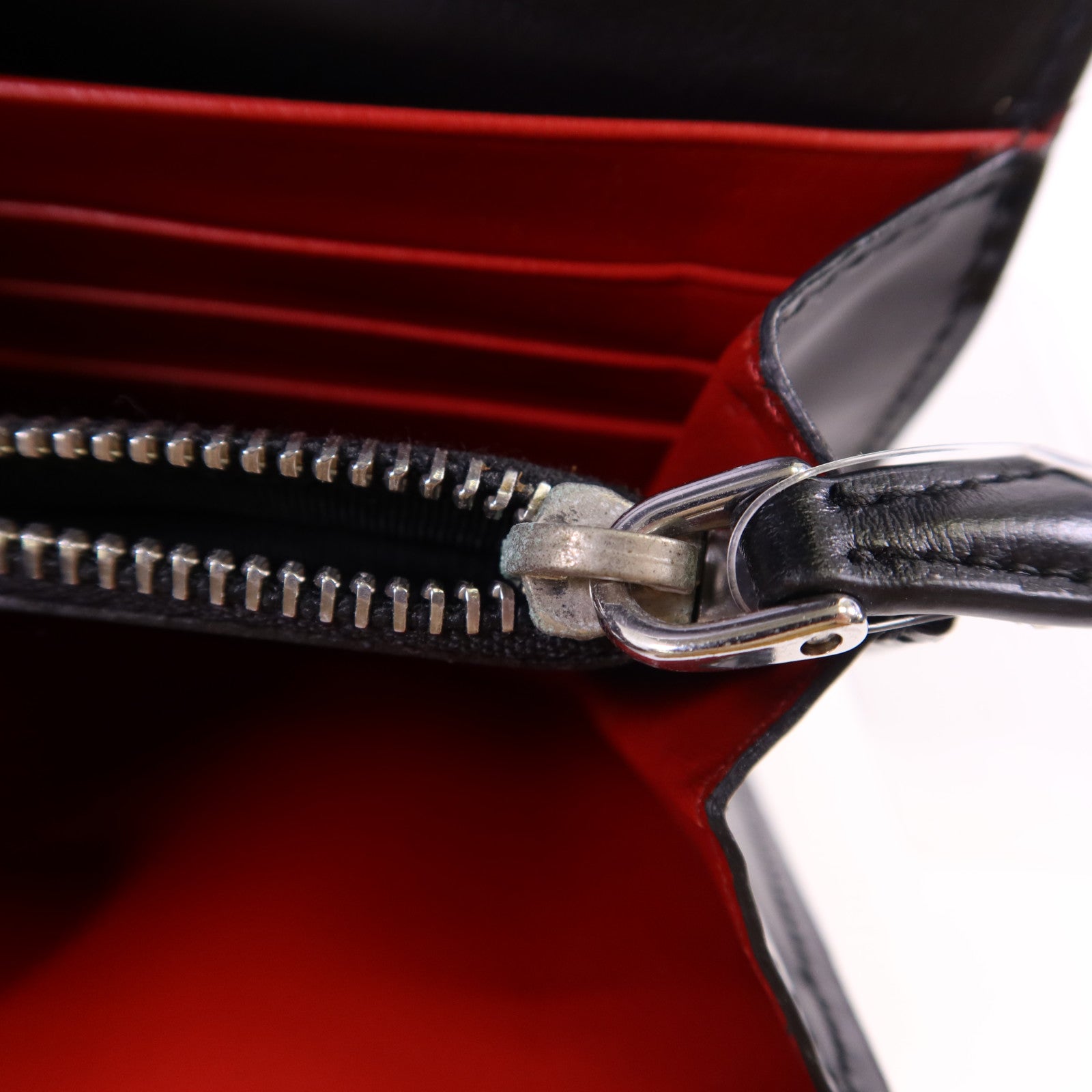 PRADA 牛皮皮革Spazzolato Long Wallet銀扣長錢包1MN037