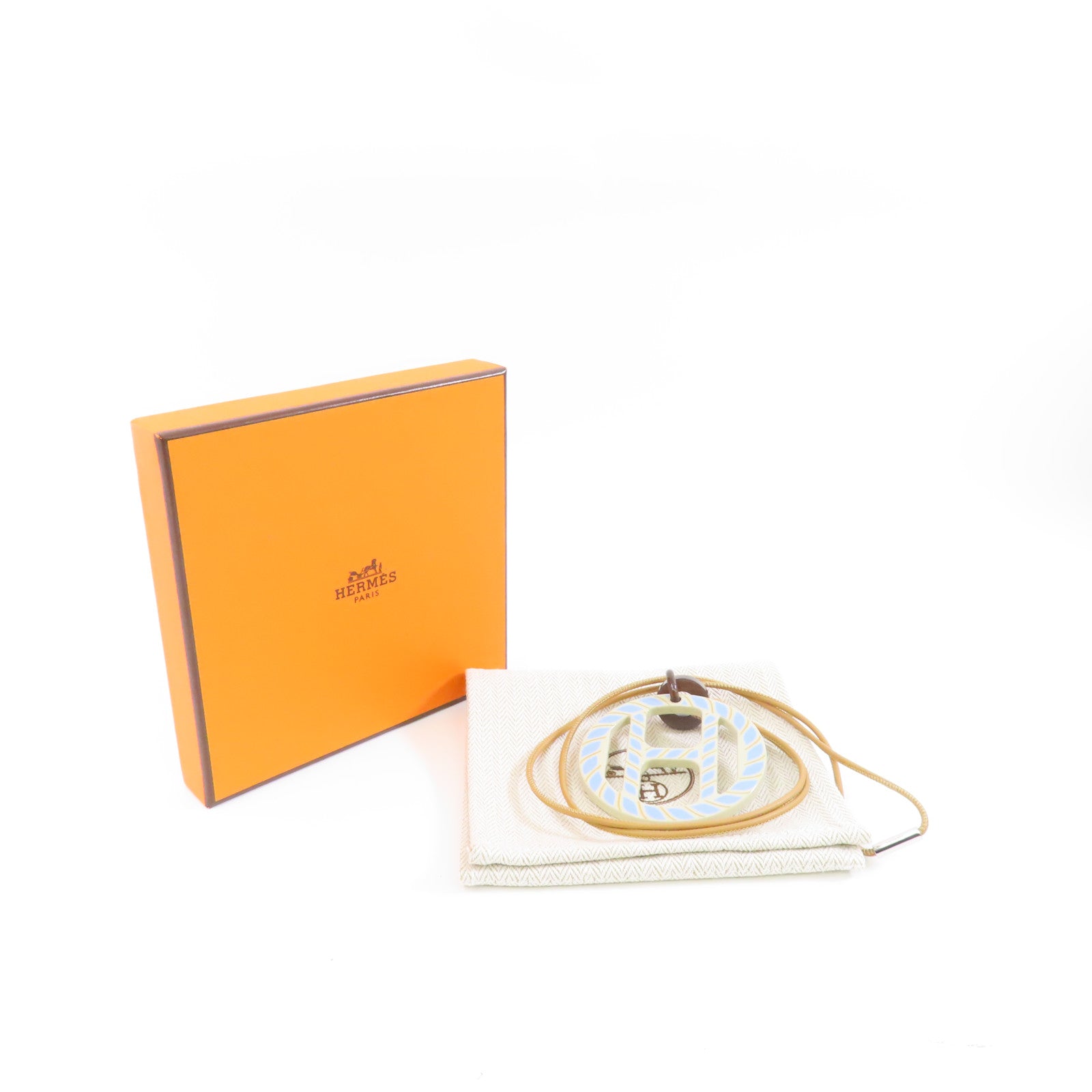 HERMES 【激減優惠】牛角H Equipe Necklace項鍊米色/淺藍色