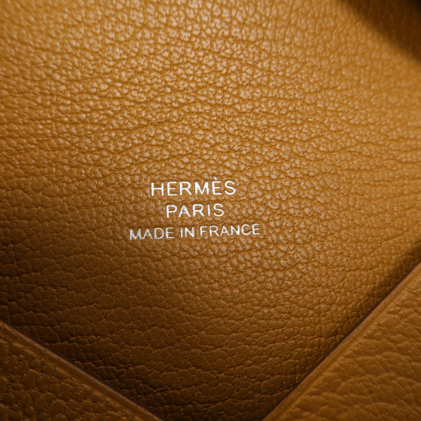 HERMES Chevre皮革Calvi Card Holder卡片套Sesame