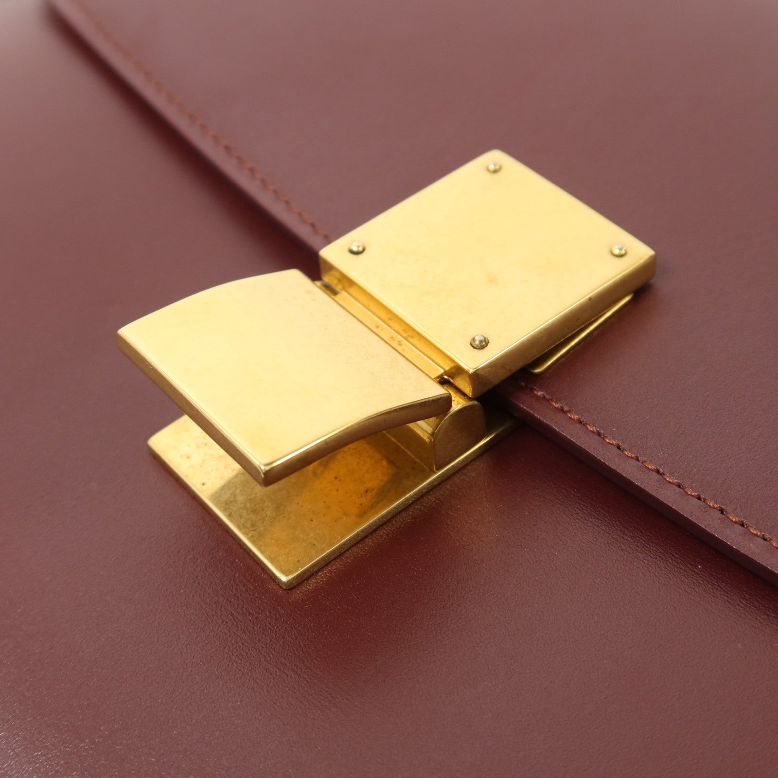 CELINE 牛皮皮革Classic Box金扣肩背袋