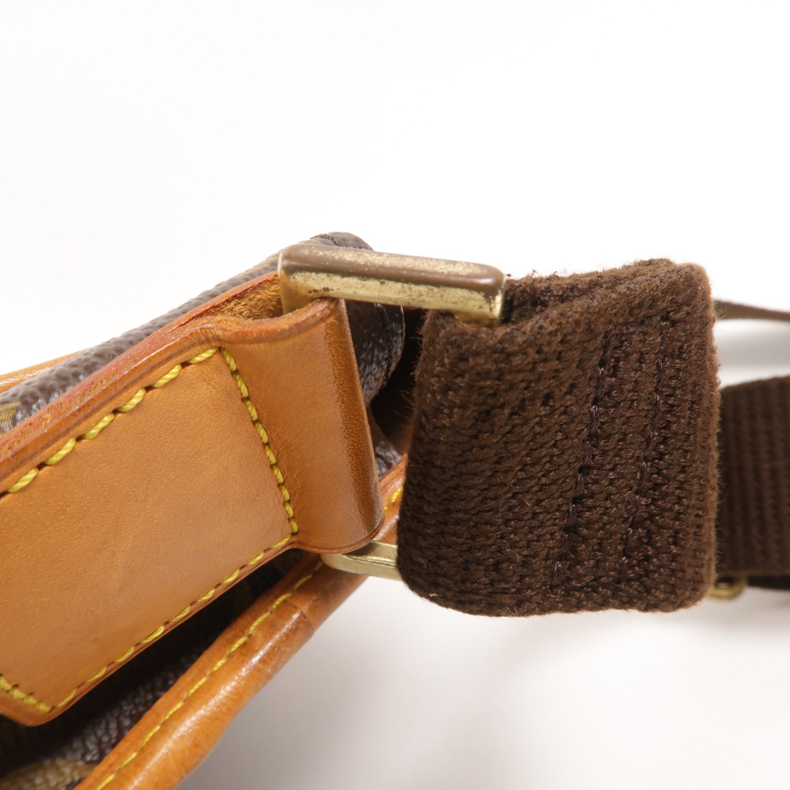 LOUIS VUITTON Monogram Bosphore金扣肩背袋