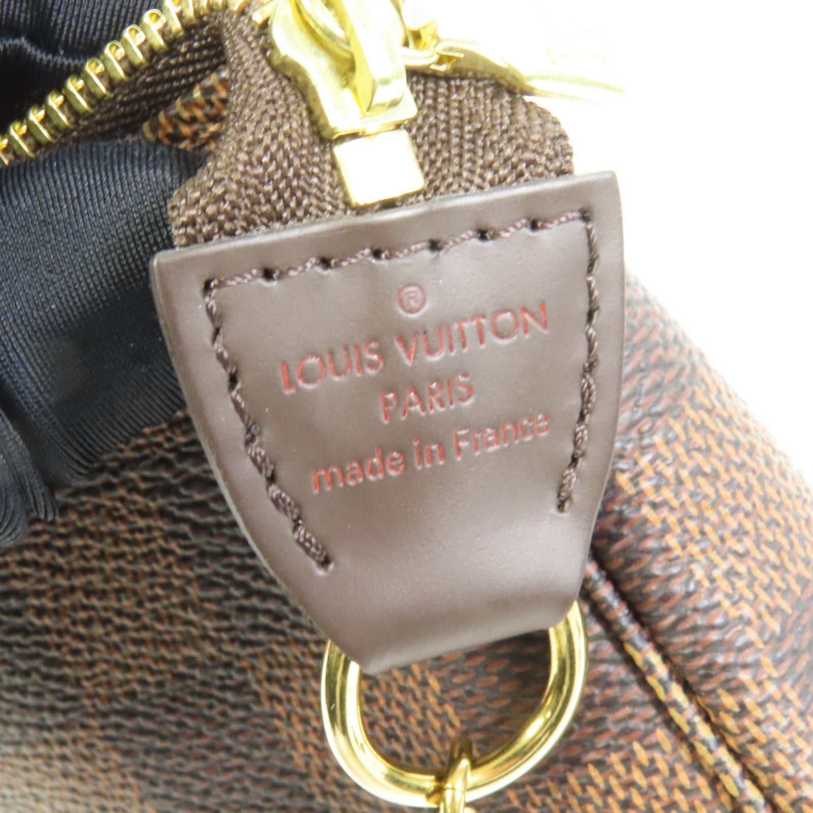 LOUIS VUITTON Damier Mini Pochette Accessories金扣鏈帶手挽袋