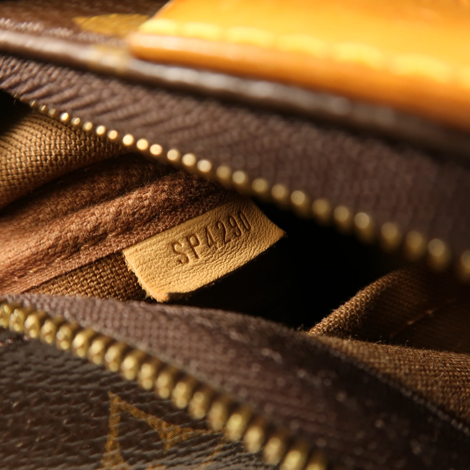 LOUIS VUITTON Monogram Multi Pochette Accessoires金扣肩背袋