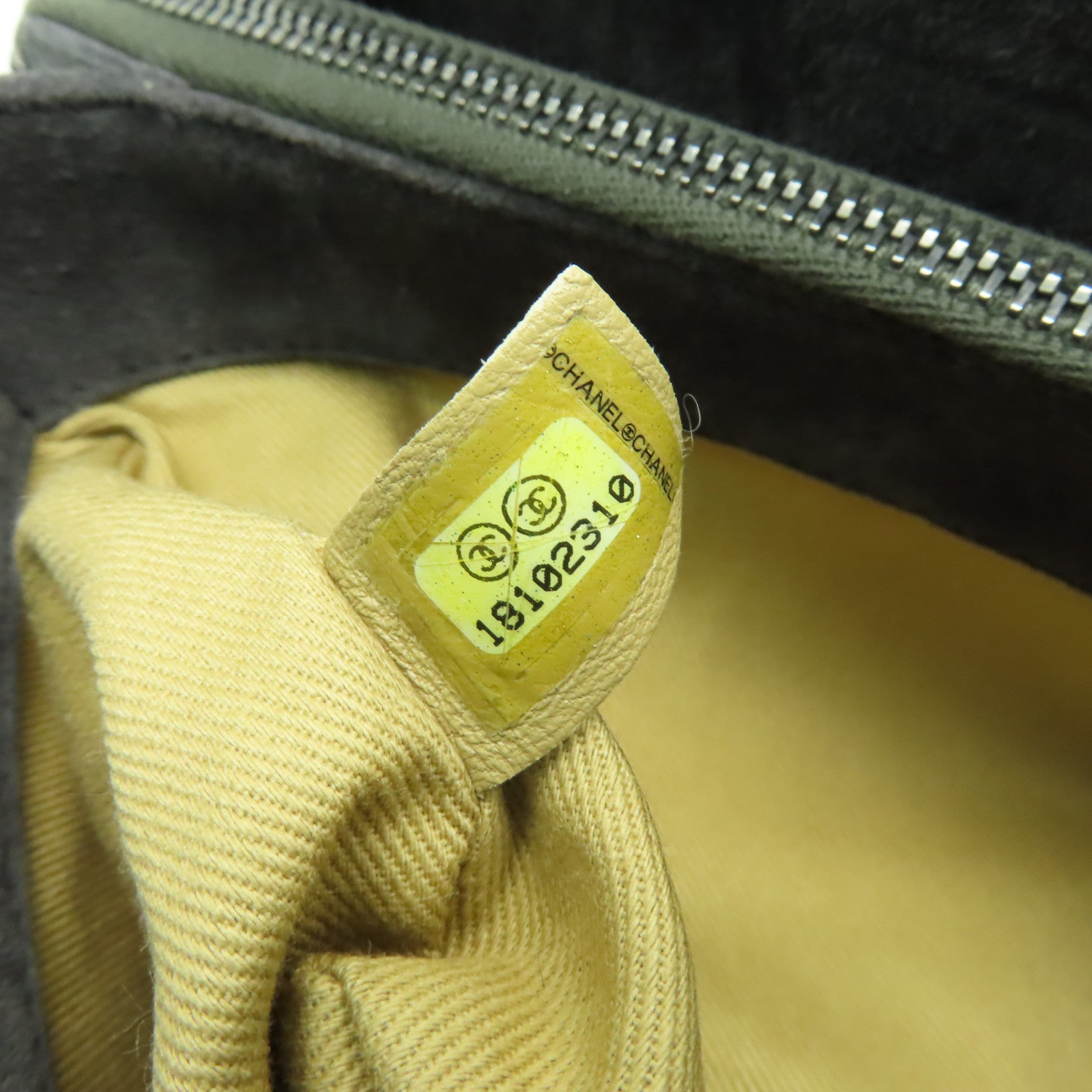 CHANEL 【清倉大減價】麂皮皮革Chain Shoulder Bag銀扣鏈帶肩背袋灰色