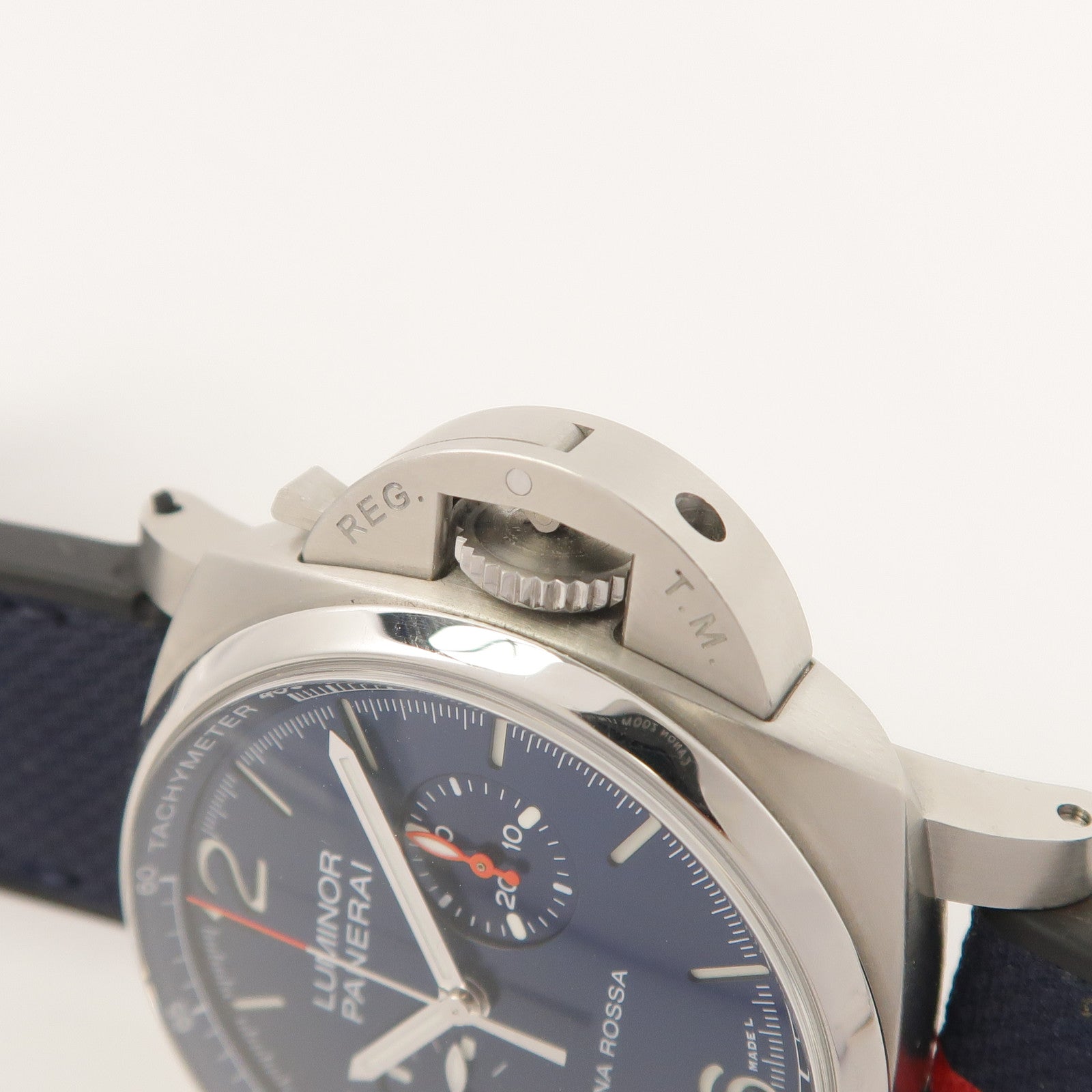 PANERAI Luminor Chrono Luna Rossa PAM01303