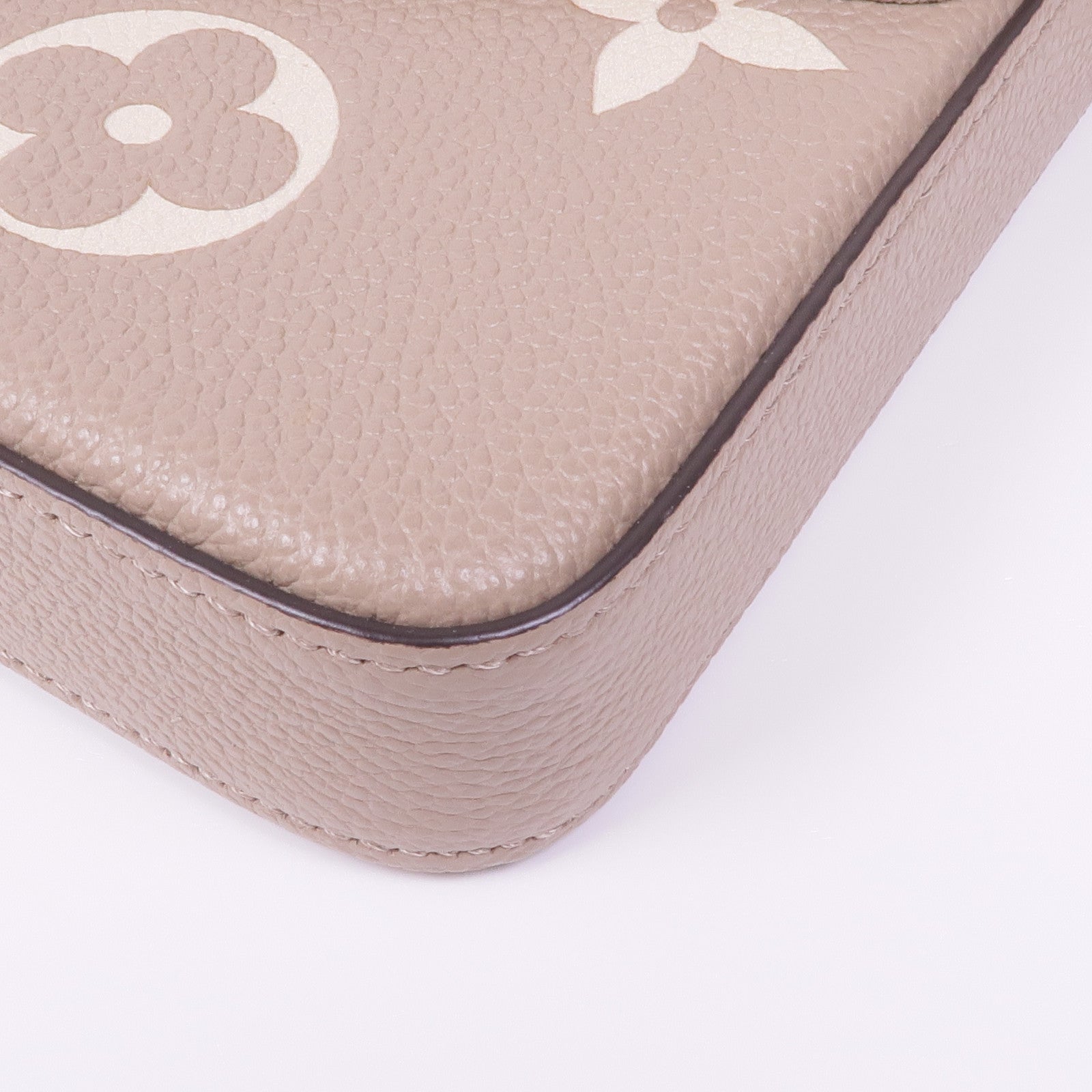 LOUIS VUITTON Monogram Empreinte Felicie Pochette金扣鏈帶肩背袋