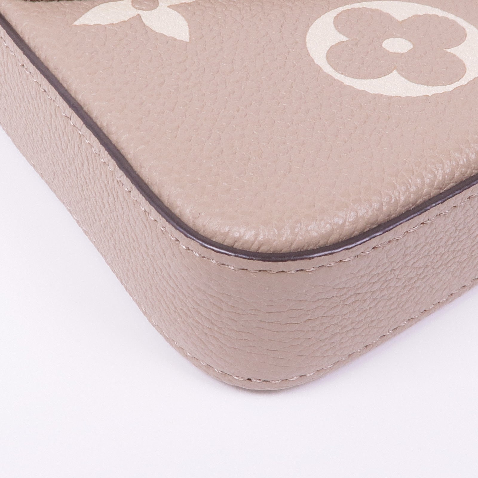 LOUIS VUITTON Monogram Empreinte Felicie Pochette金扣鏈帶肩背袋