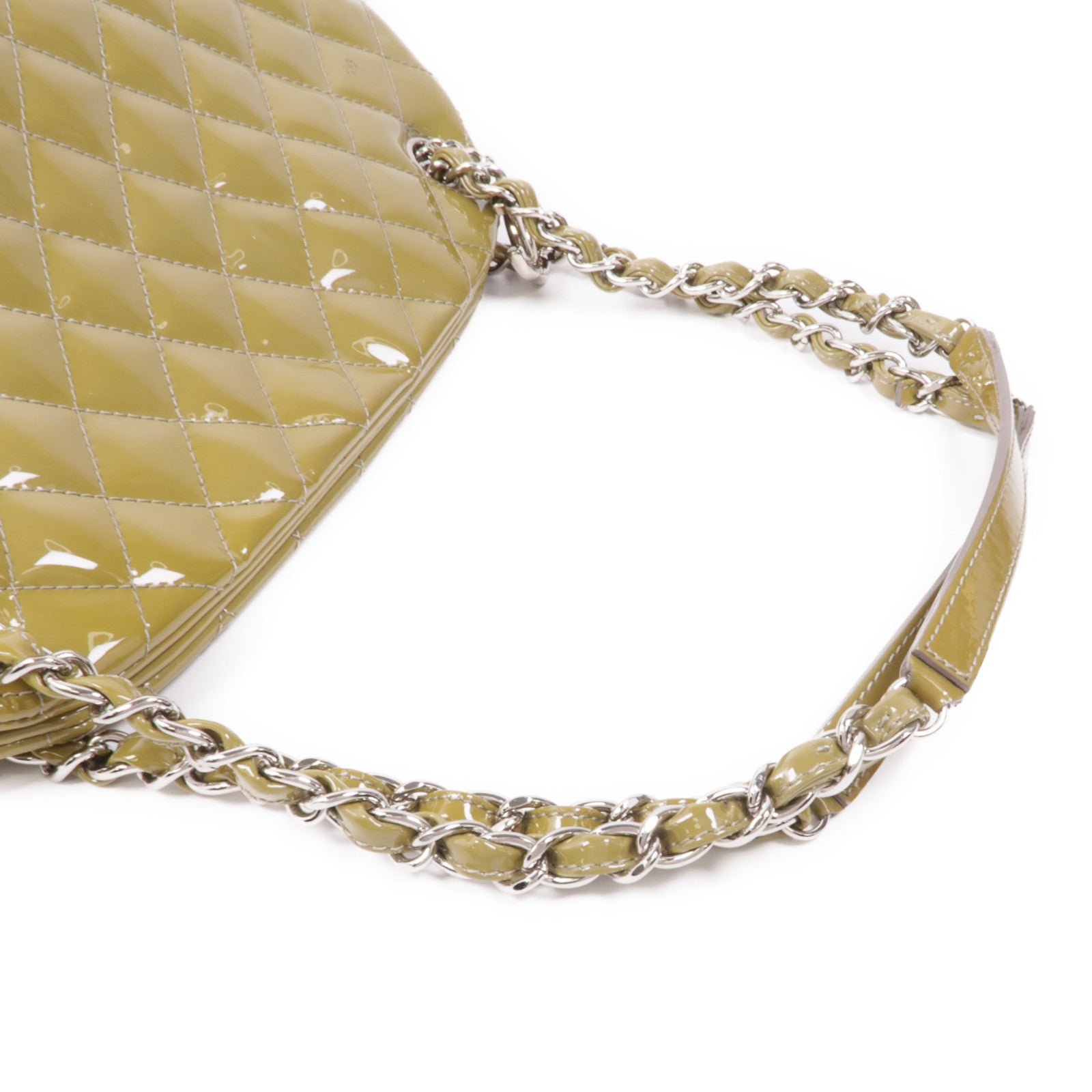 CHANEL 漆皮皮革Chain Shoulder銀扣鏈帶肩背袋