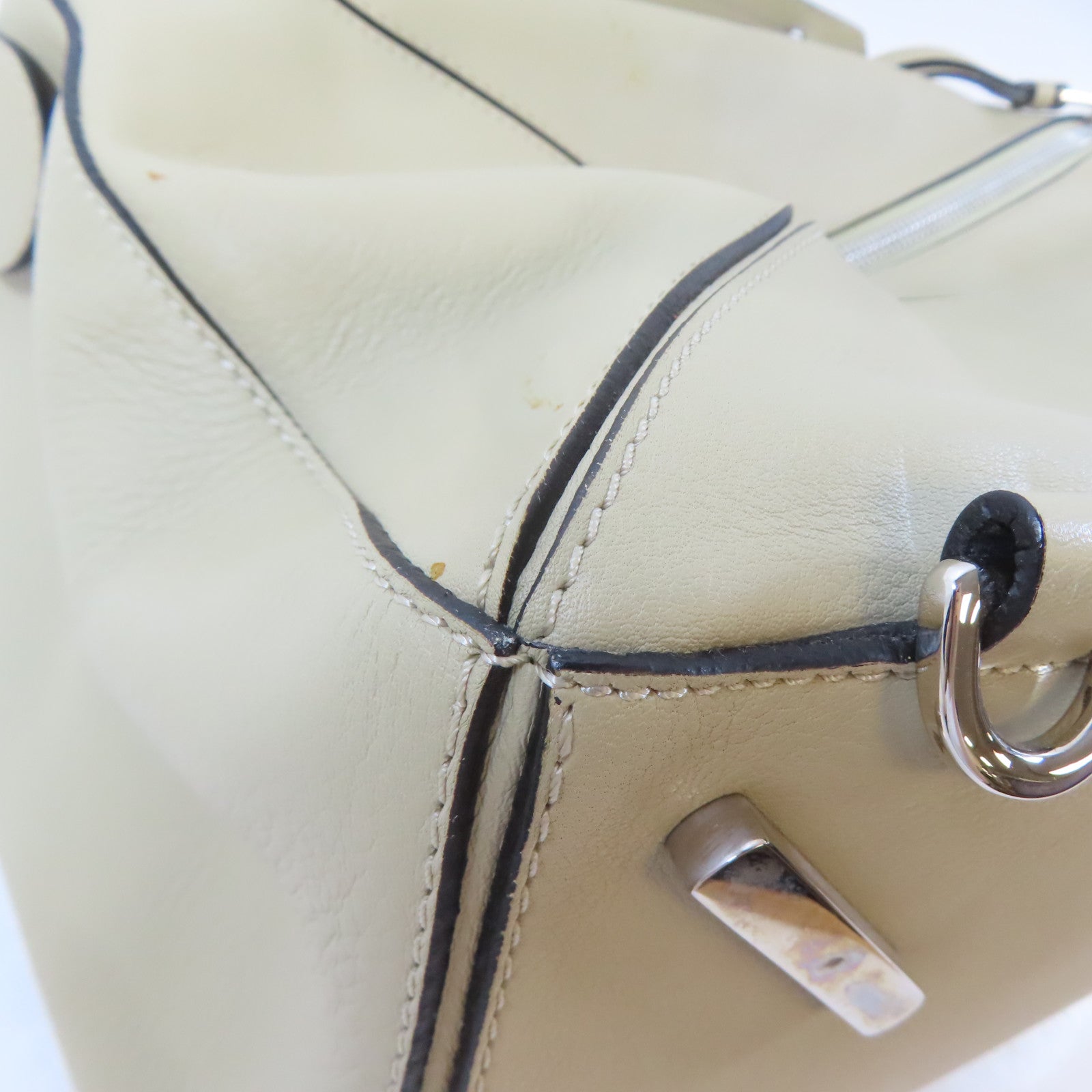 LOEWE 牛皮皮革Large Puzzle銀扣手挽肩背兩用袋淺褐色