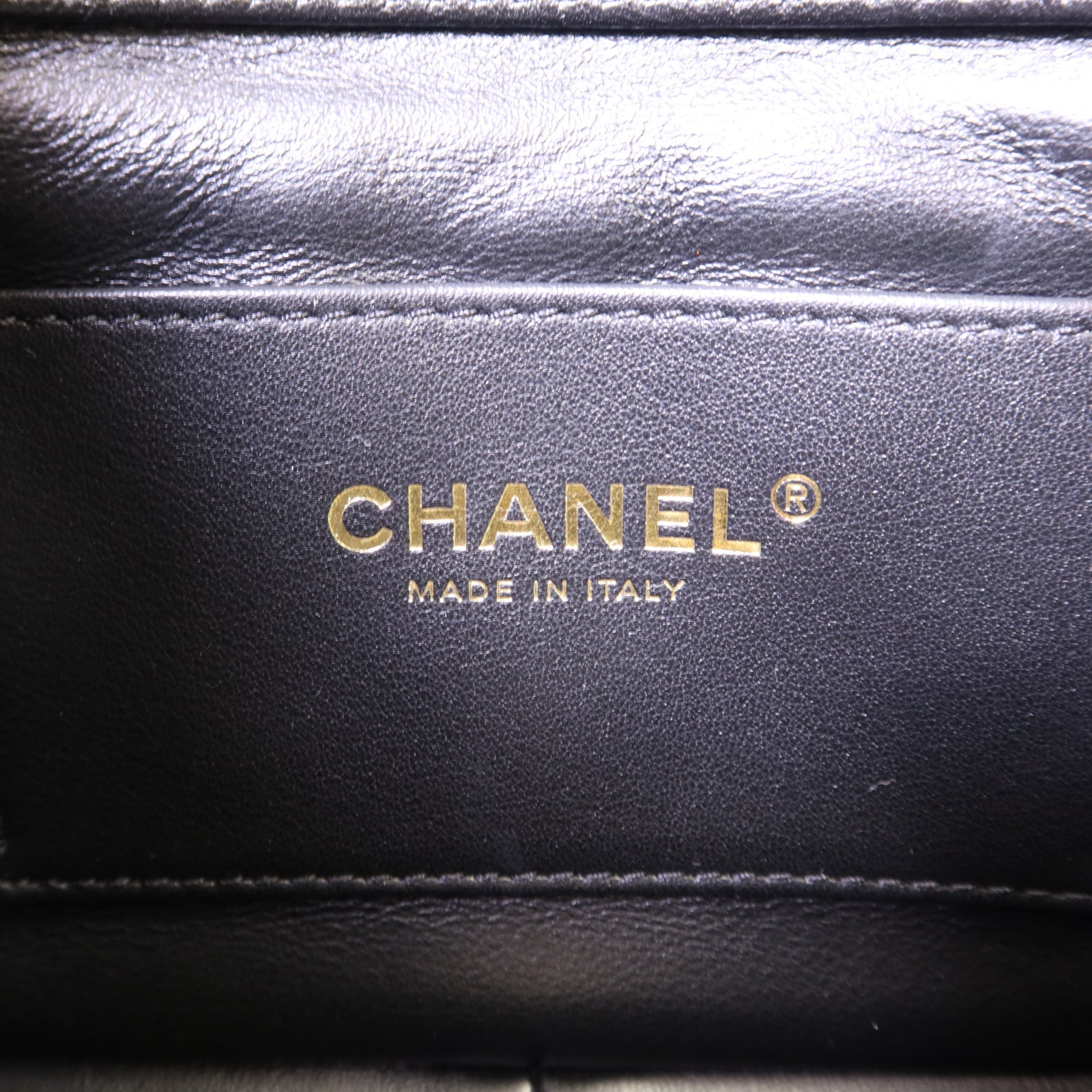 CHANEL 羊皮皮革Matelasse Mini Flap金扣鏈帶肩背袋
