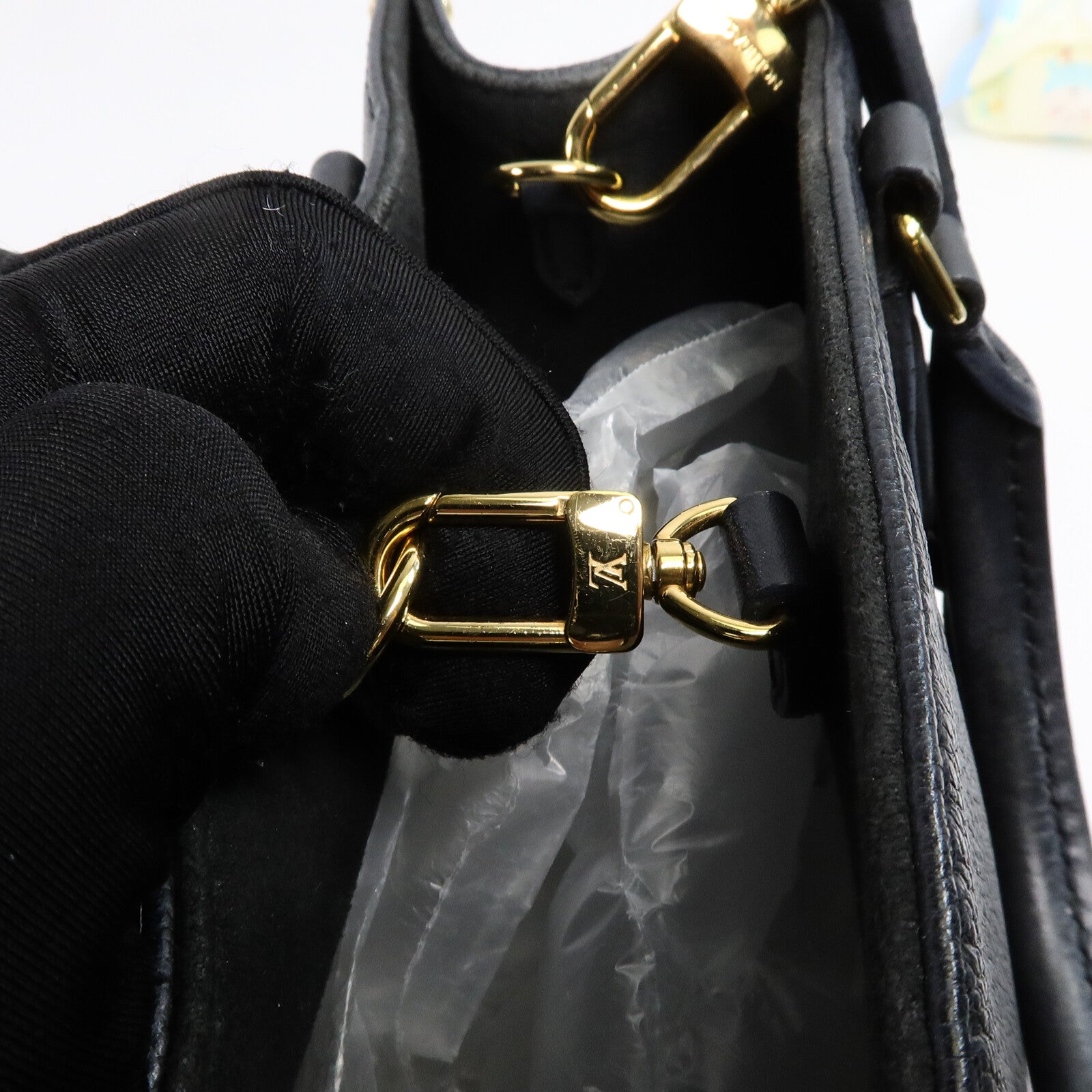 LOUIS VUITTON Monogram Empreinte OnTheGo PM手挽肩背兩用袋