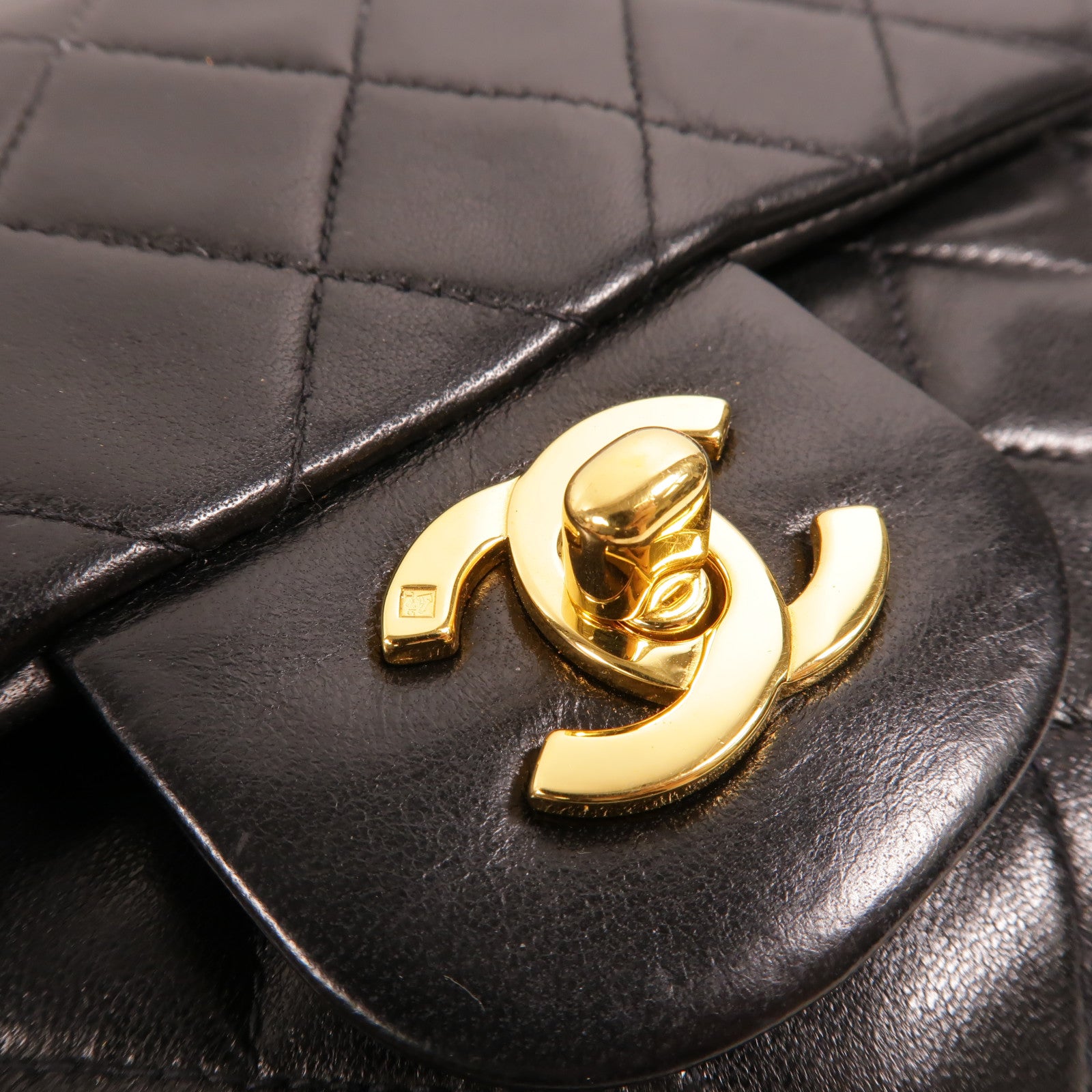 CHANEL 羊皮皮革Vintage Classic 23鏈帶肩背袋