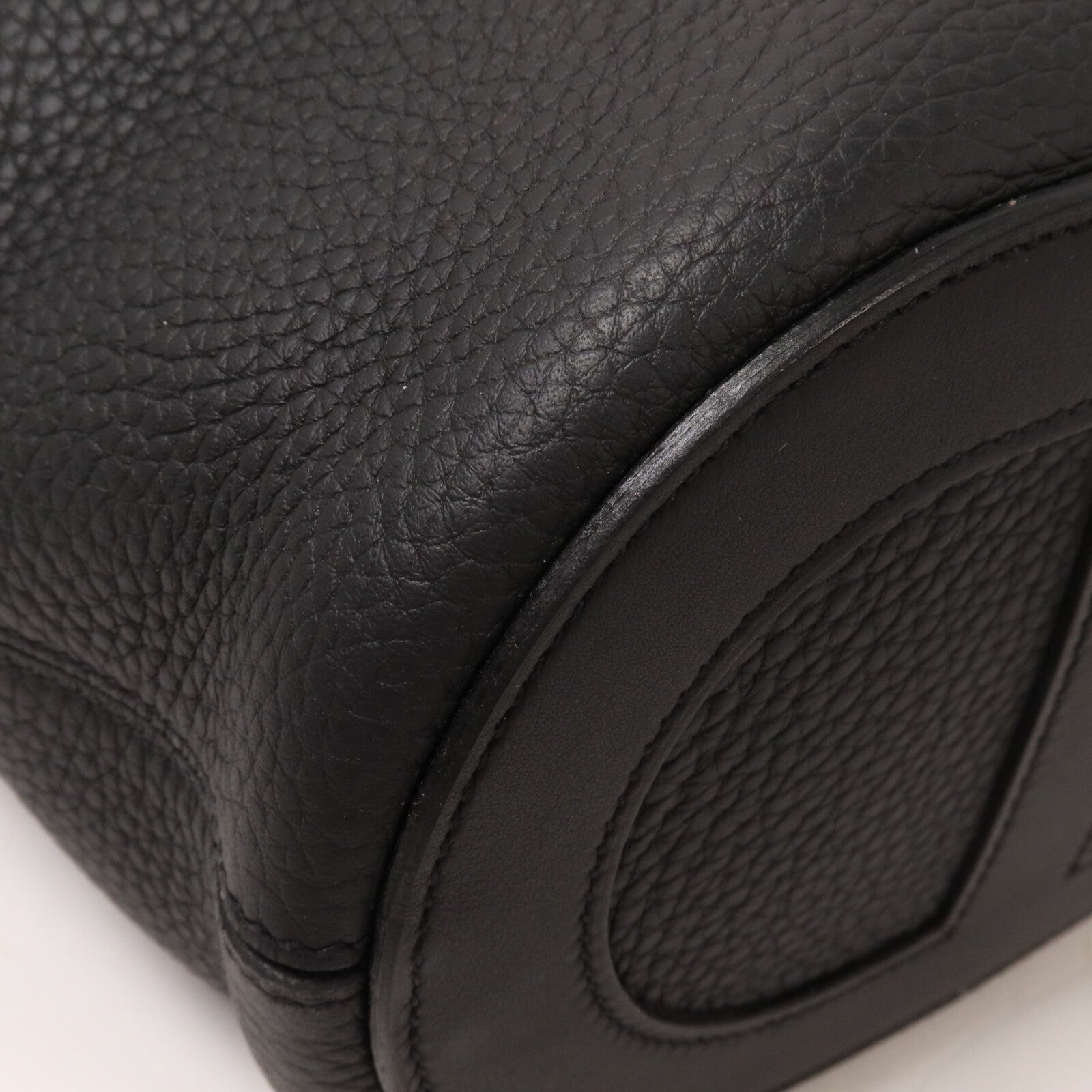 HERMES Clemence皮革In The Loop 18手挽袋Noir
