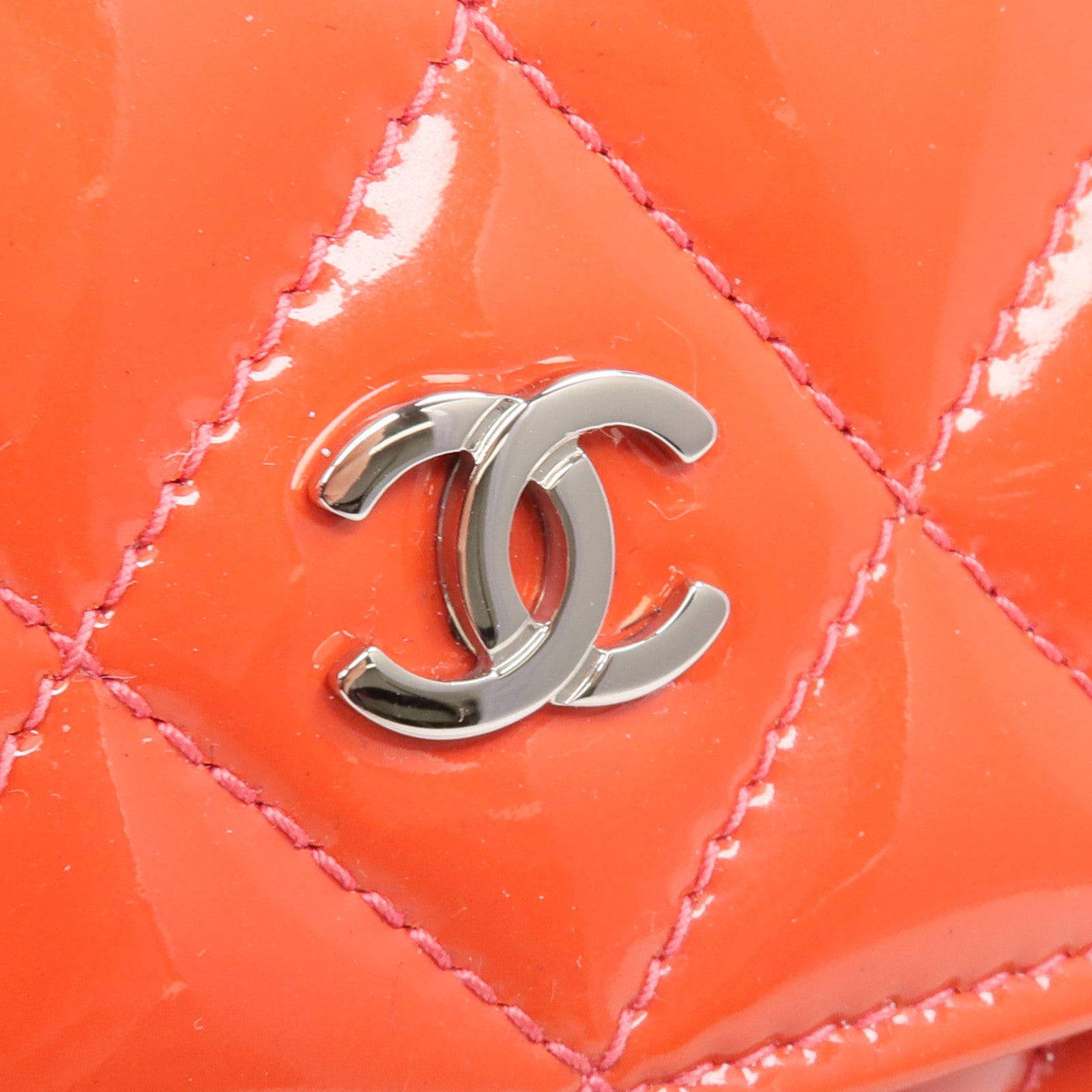 CHANEL 【激減優惠】漆皮皮革Long Wallet銀扣長錢包