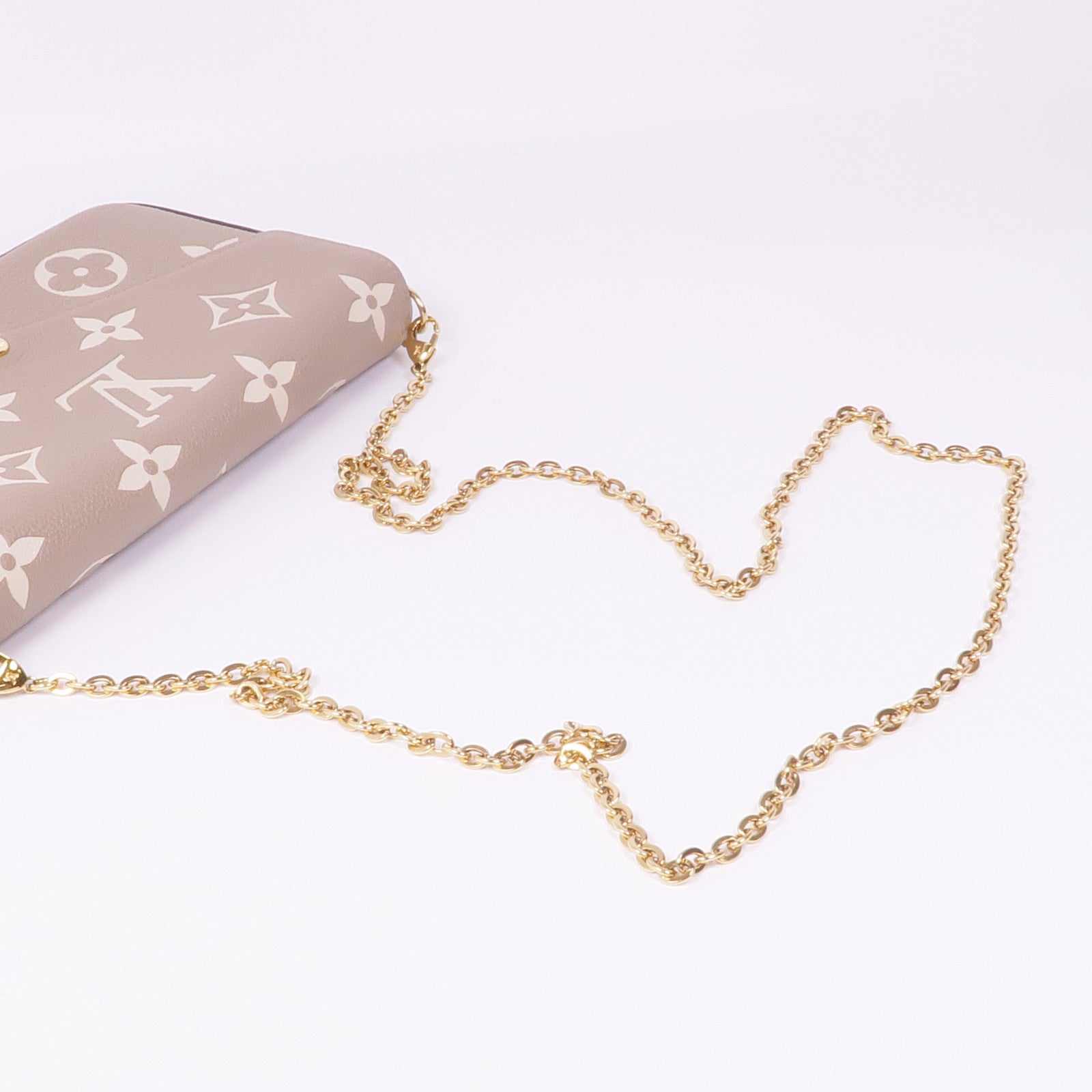 LOUIS VUITTON Monogram Empreinte Felicie Pochette金扣鏈帶肩背袋