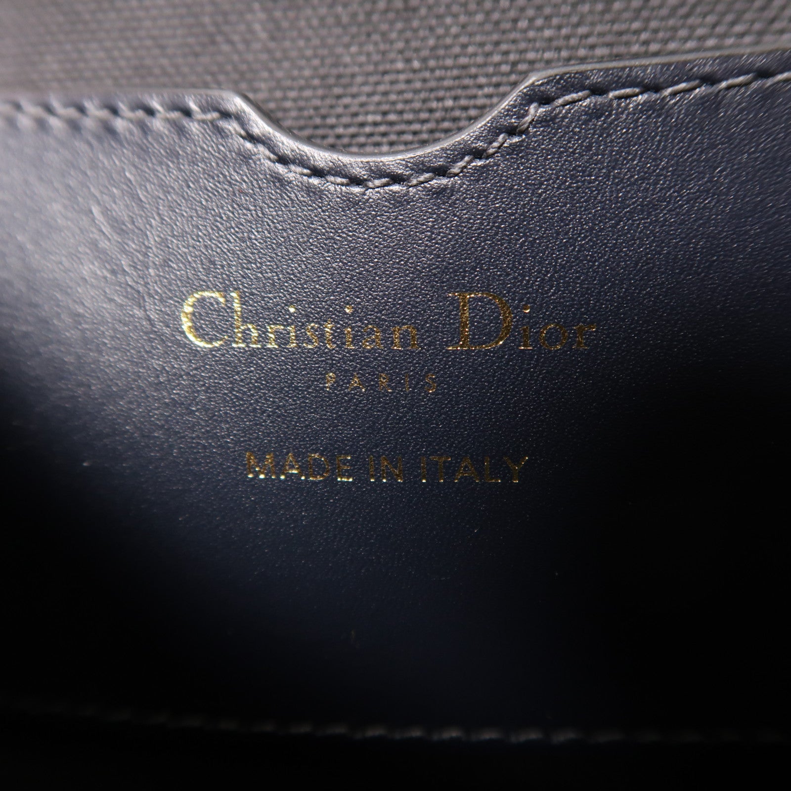 Dior 帆布Bobby Medium金扣肩背袋