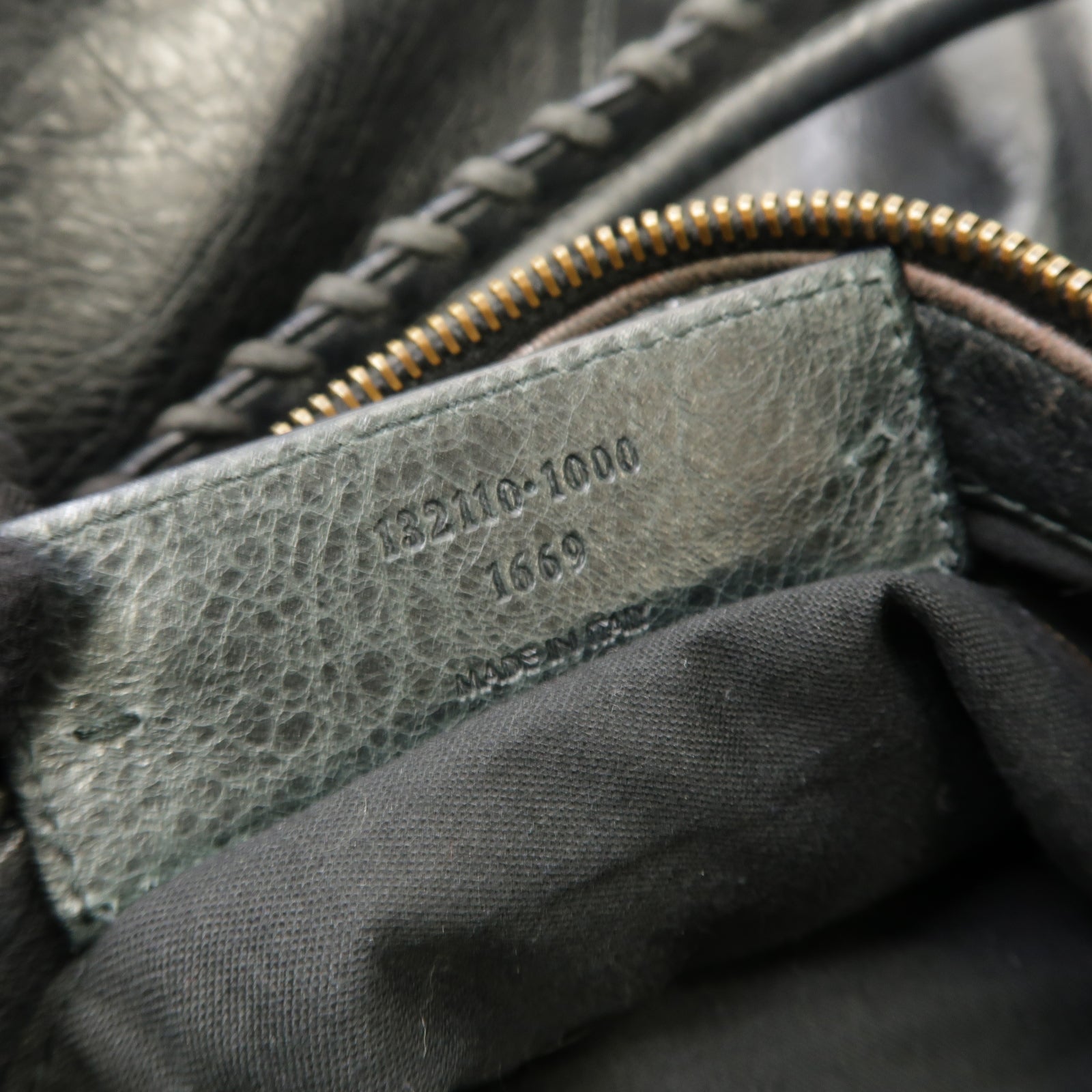 BALENCIAGA 【激減優惠】牛皮皮革The Work金扣肩背袋黒色