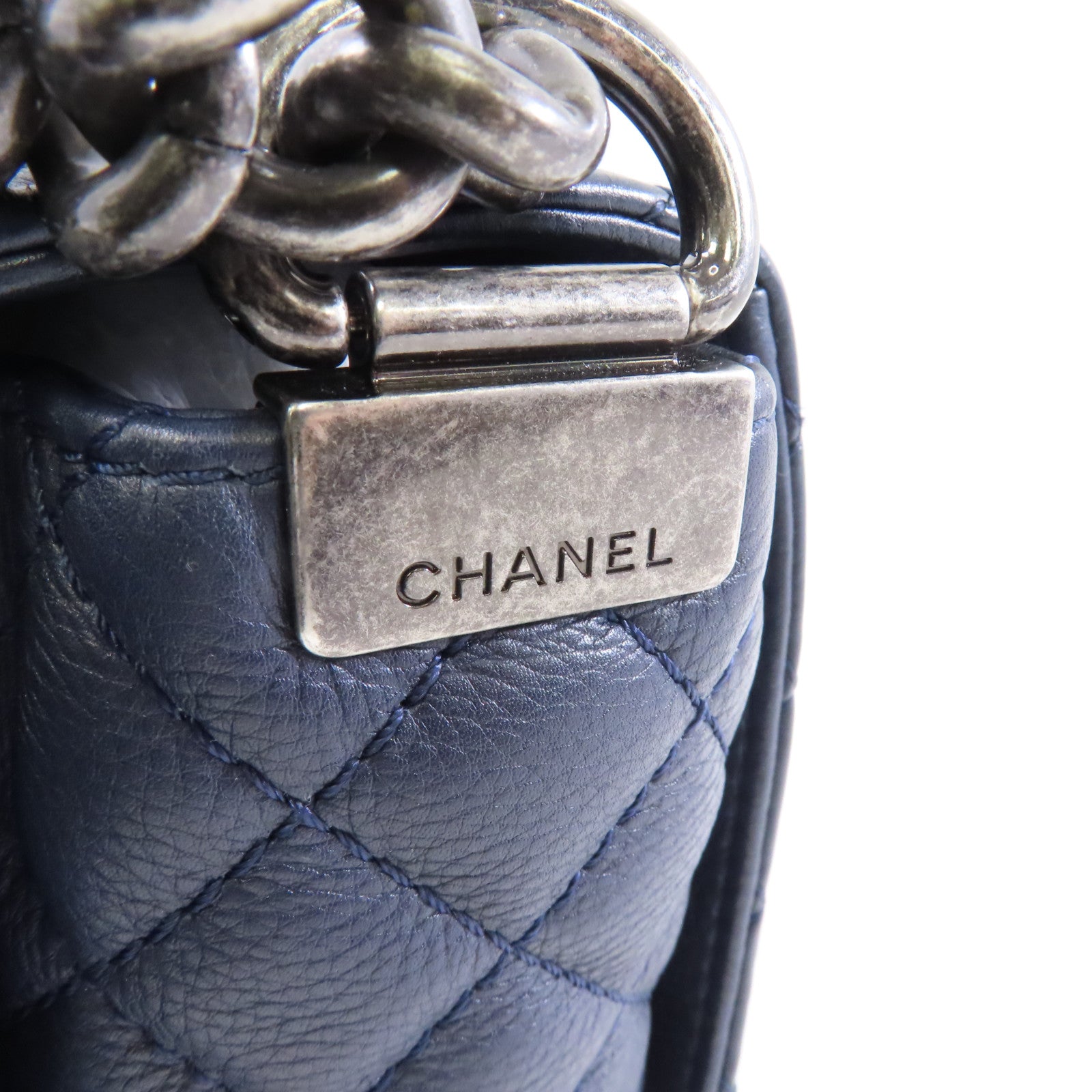 CHANEL 【激減優惠】菱格牛皮皮革Boy Chanel銀扣鏈帶肩背袋深藍色