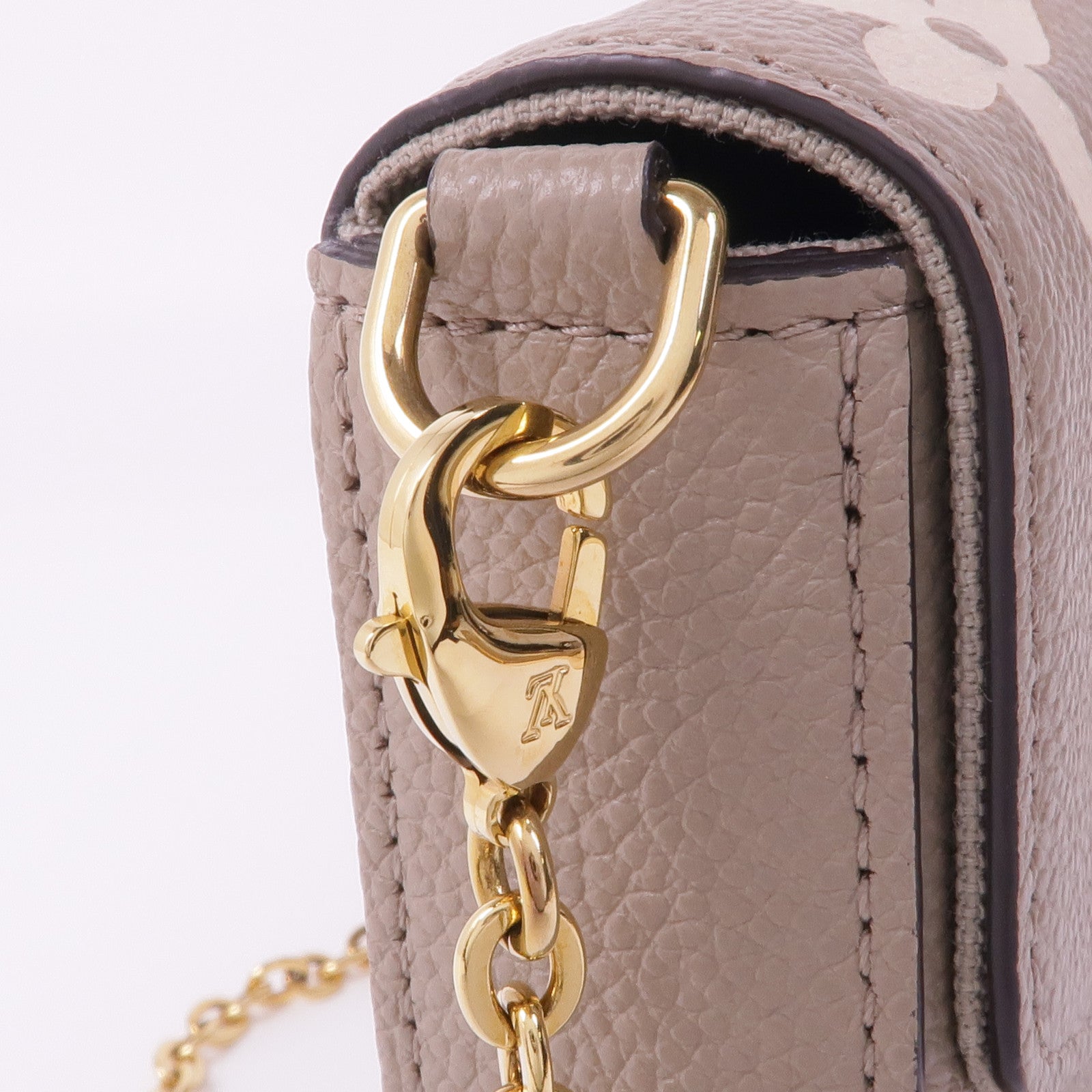LOUIS VUITTON Monogram Empreinte Felicie Pochette金扣鏈帶肩背袋