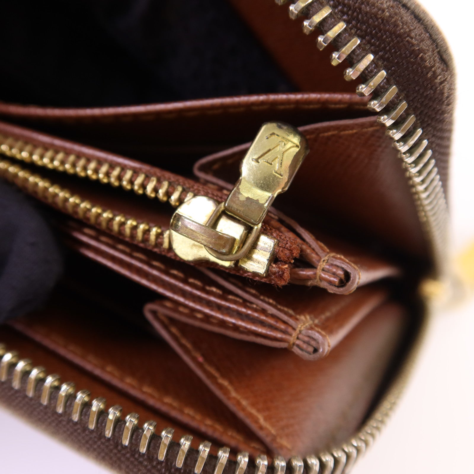 LOUIS VUITTON Monogram Zipper Long Wallet金扣長錢包M60017