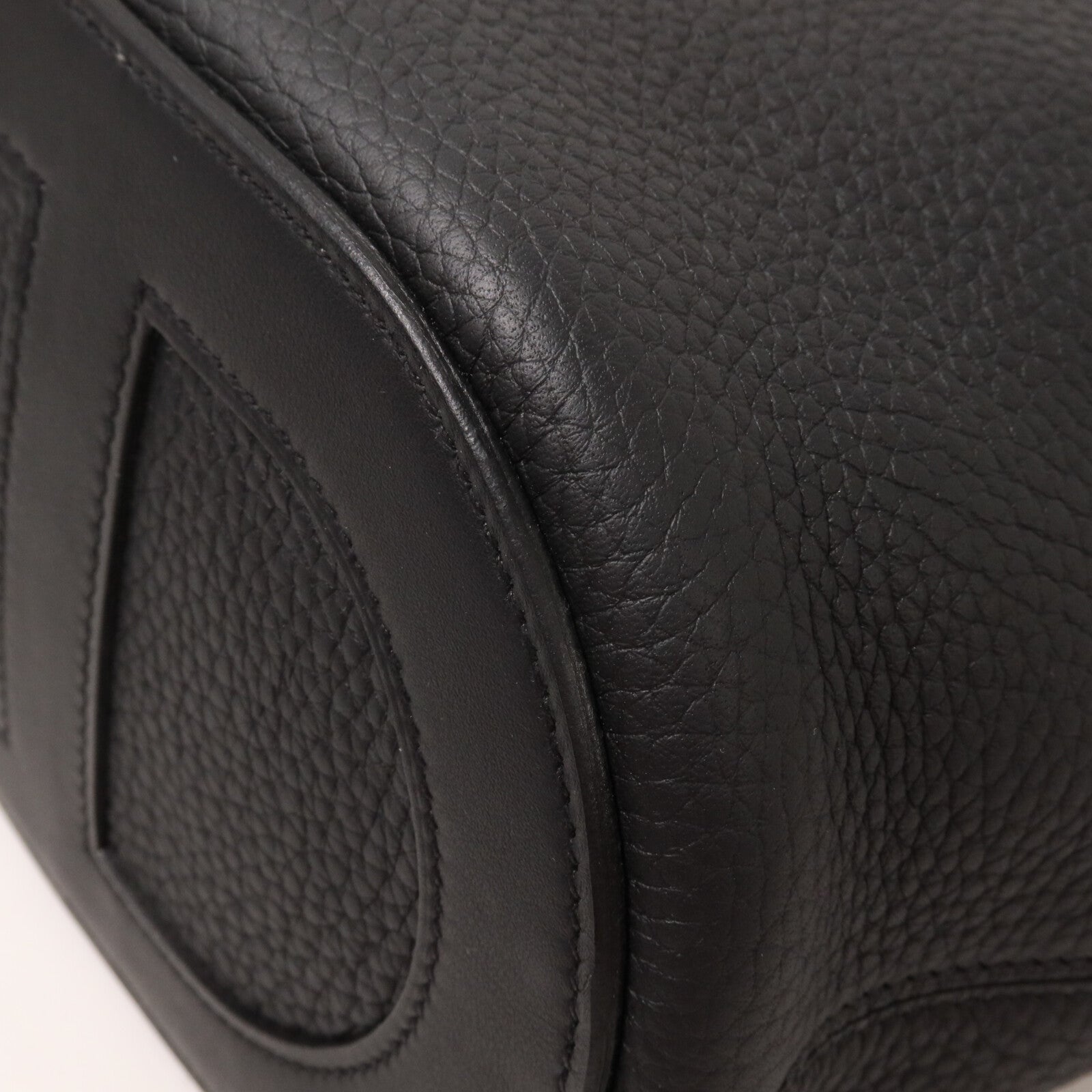 HERMES Clemence皮革In The Loop 18手挽袋Noir