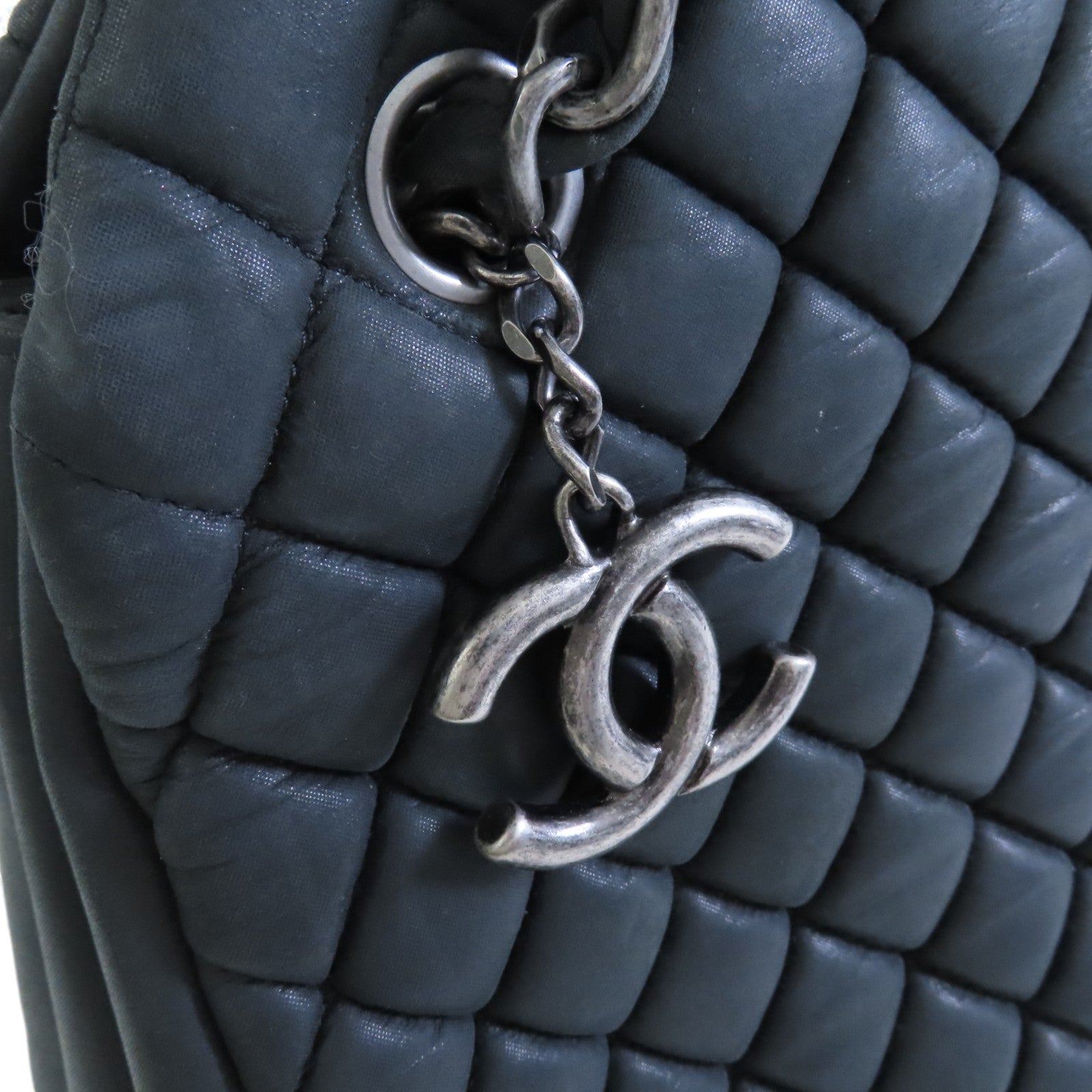CHANEL 牛皮皮革Shoulder Bag銀扣鏈帶肩背袋