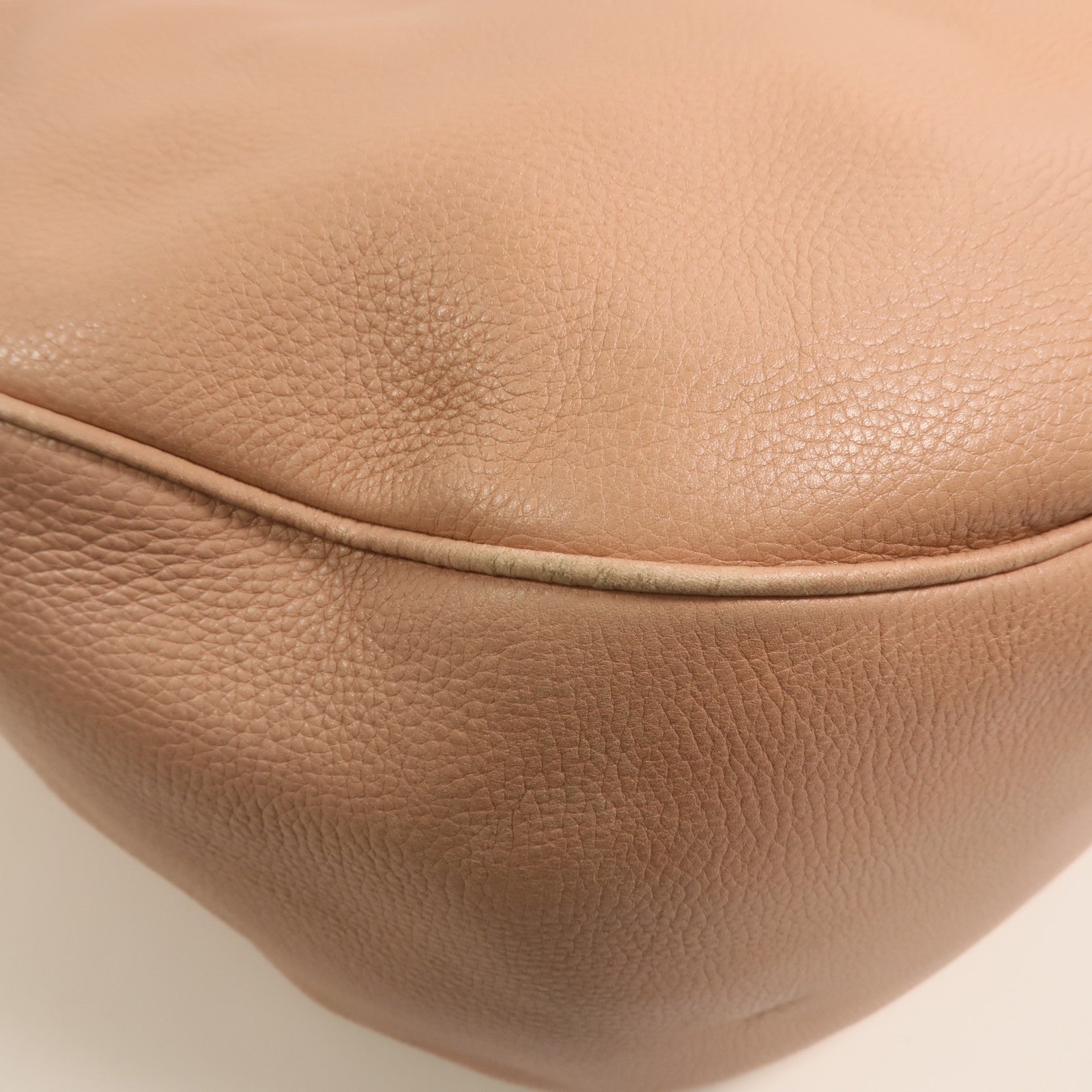 LOEWE 牛皮皮革Calle Lock Hobo銀扣肩背袋